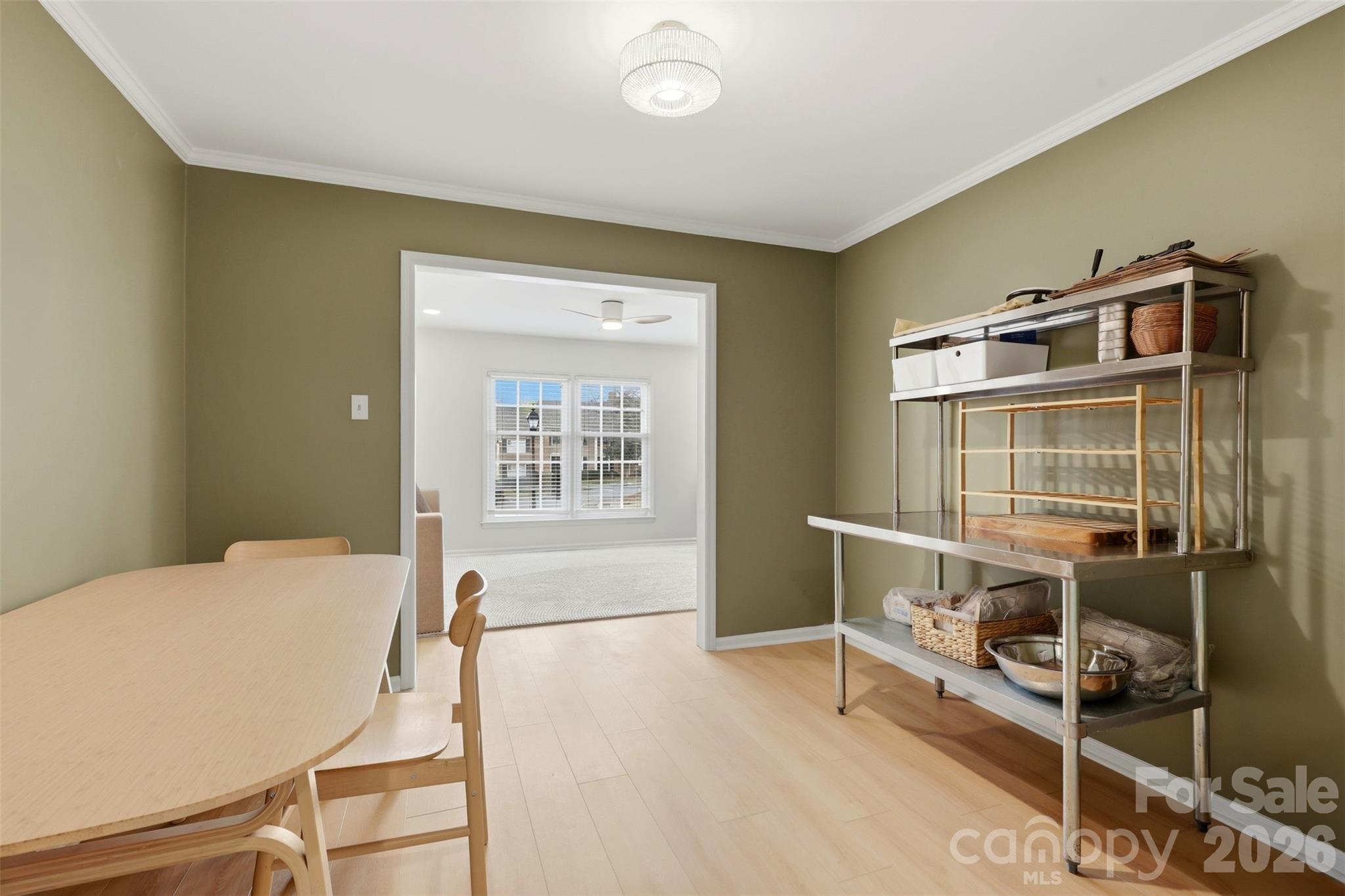 6825 Constitution Lane