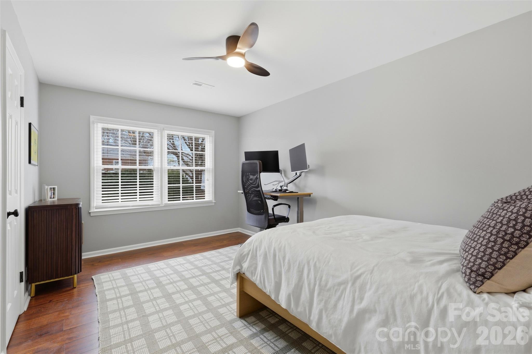 6825 Constitution Lane