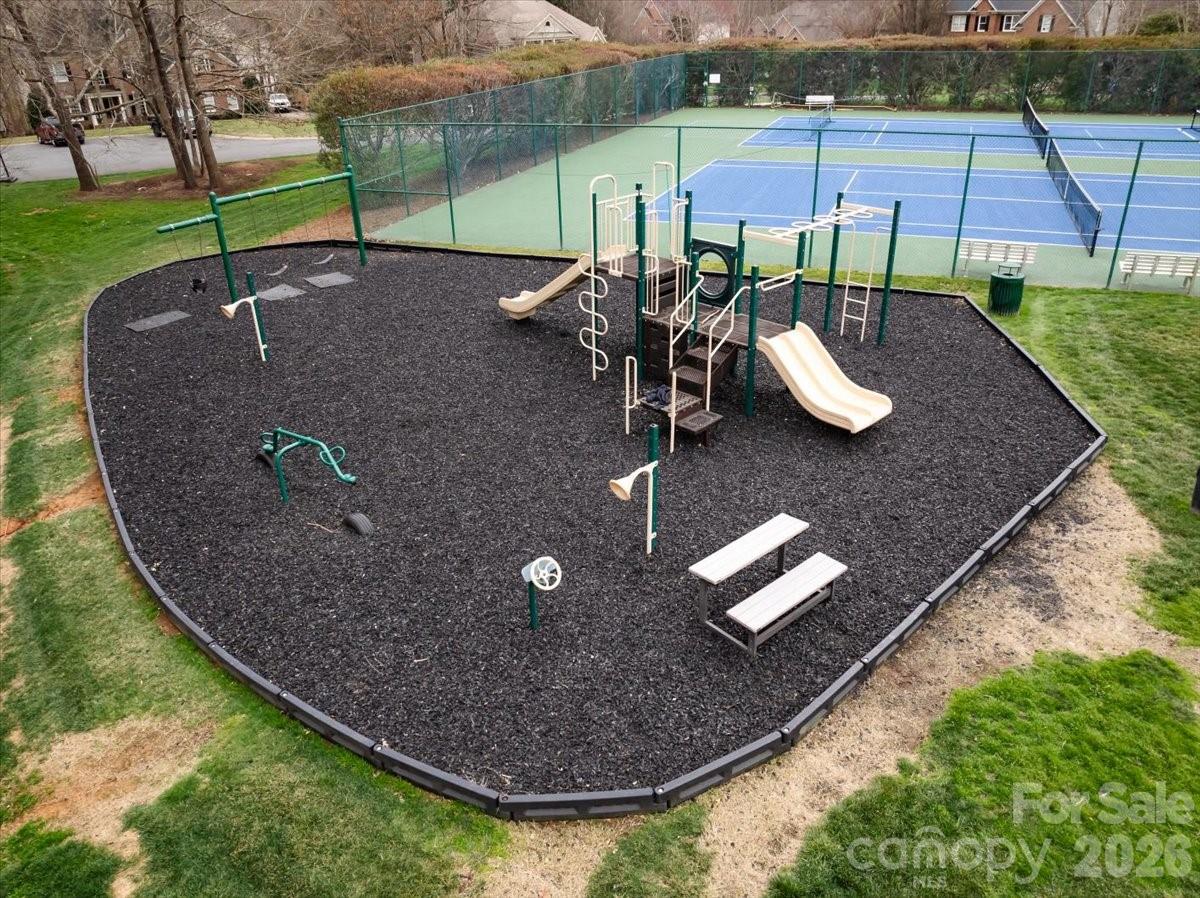 5803 Silver Creek Drive