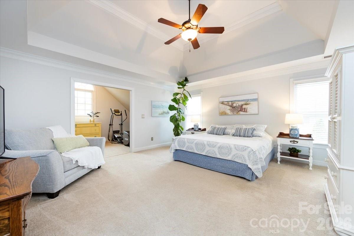 5803 Silver Creek Drive