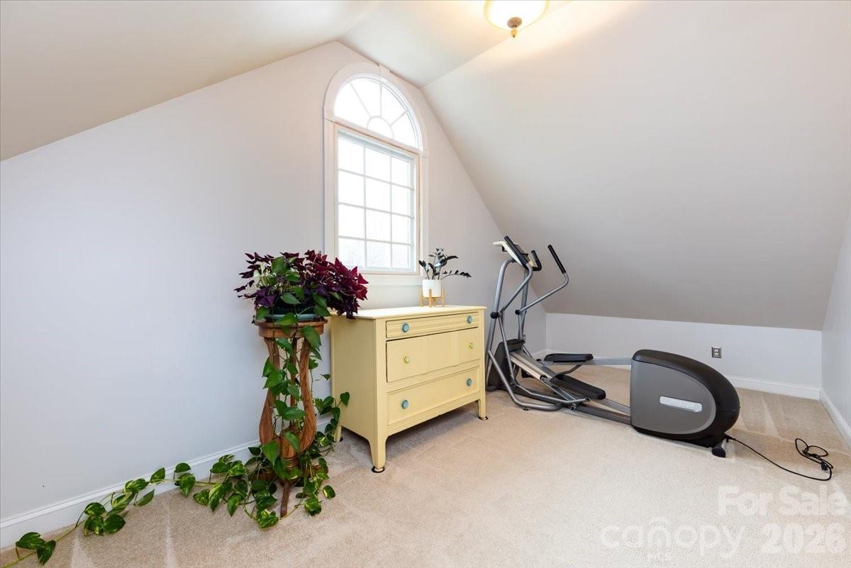 5803 Silver Creek Drive