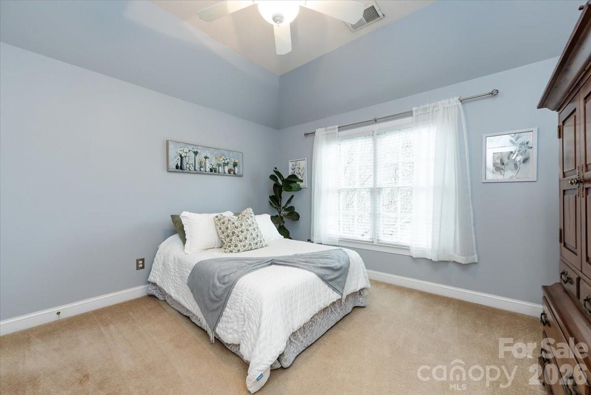 5803 Silver Creek Drive