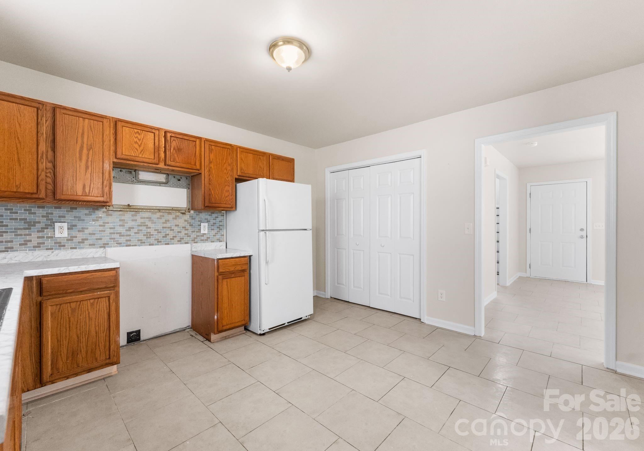 5152 Brooktree Drive