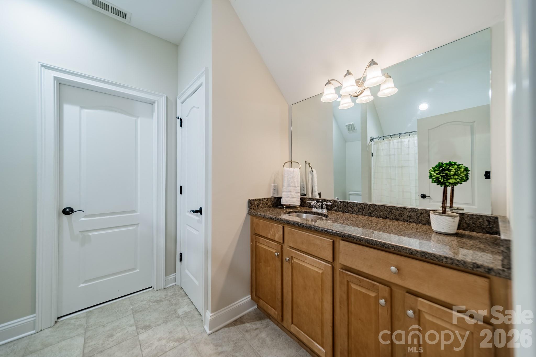 1224 Silver Arrow Court