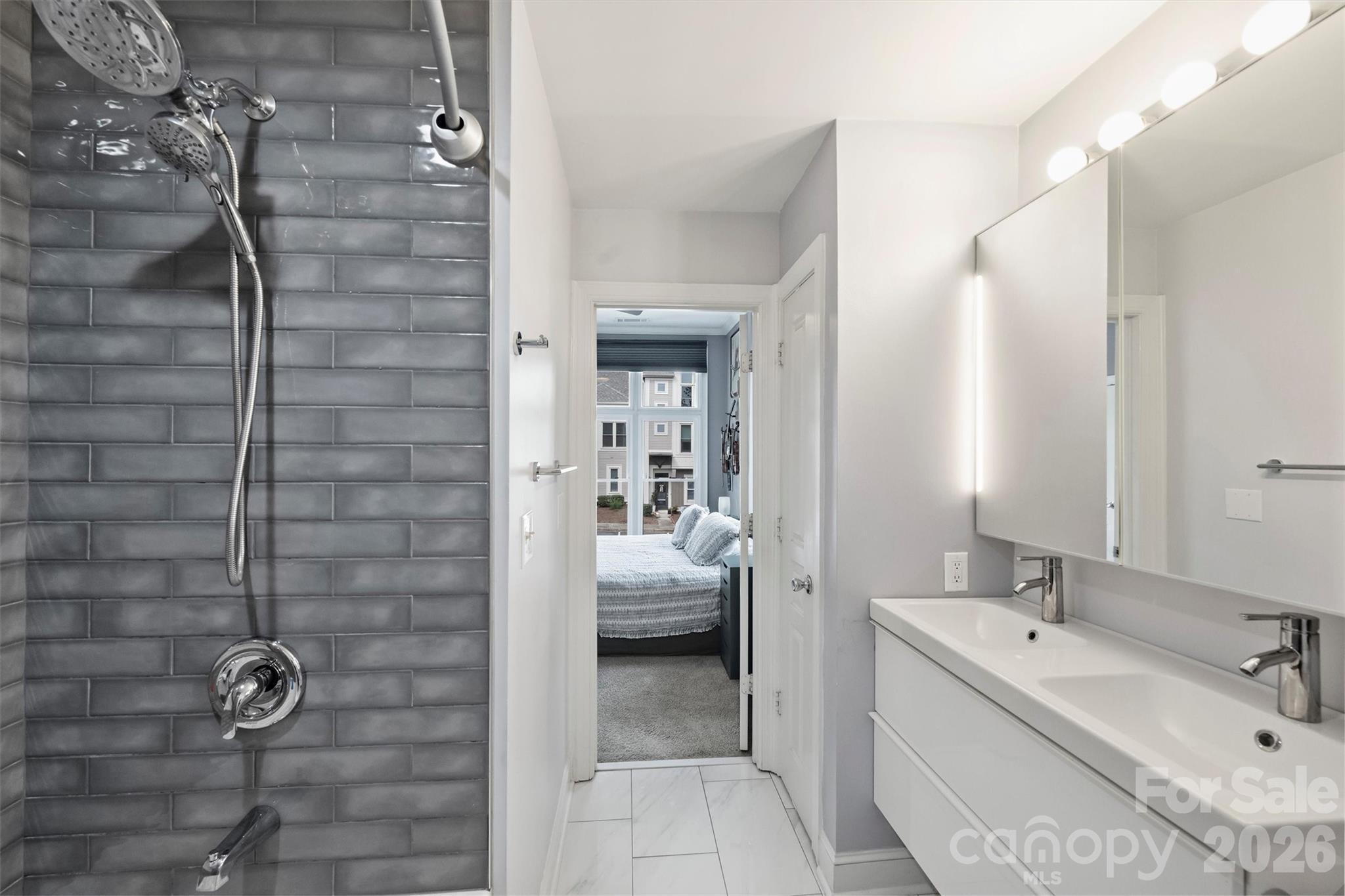 1073 Park West Drive