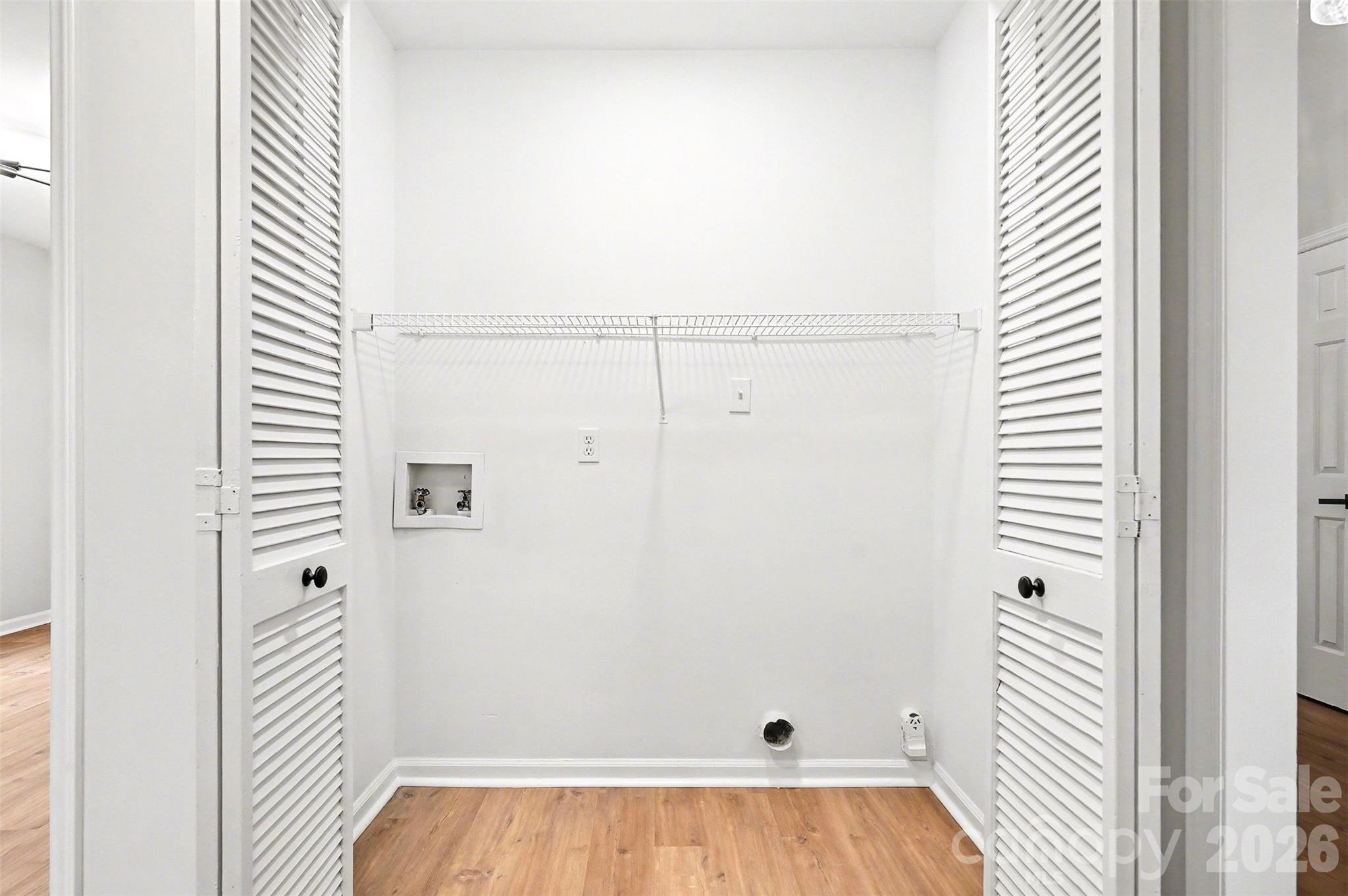 10327 Creswell Court