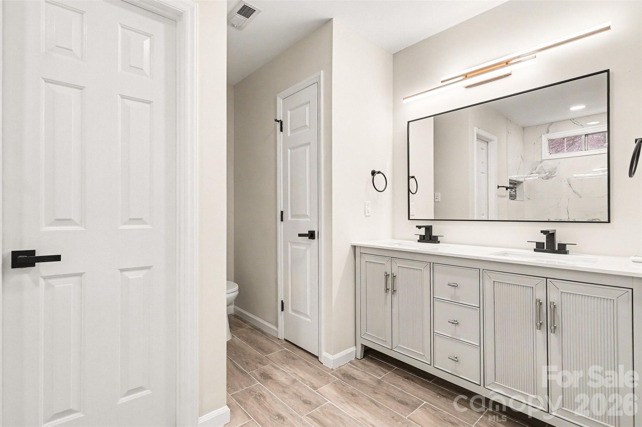 10327 Creswell Court