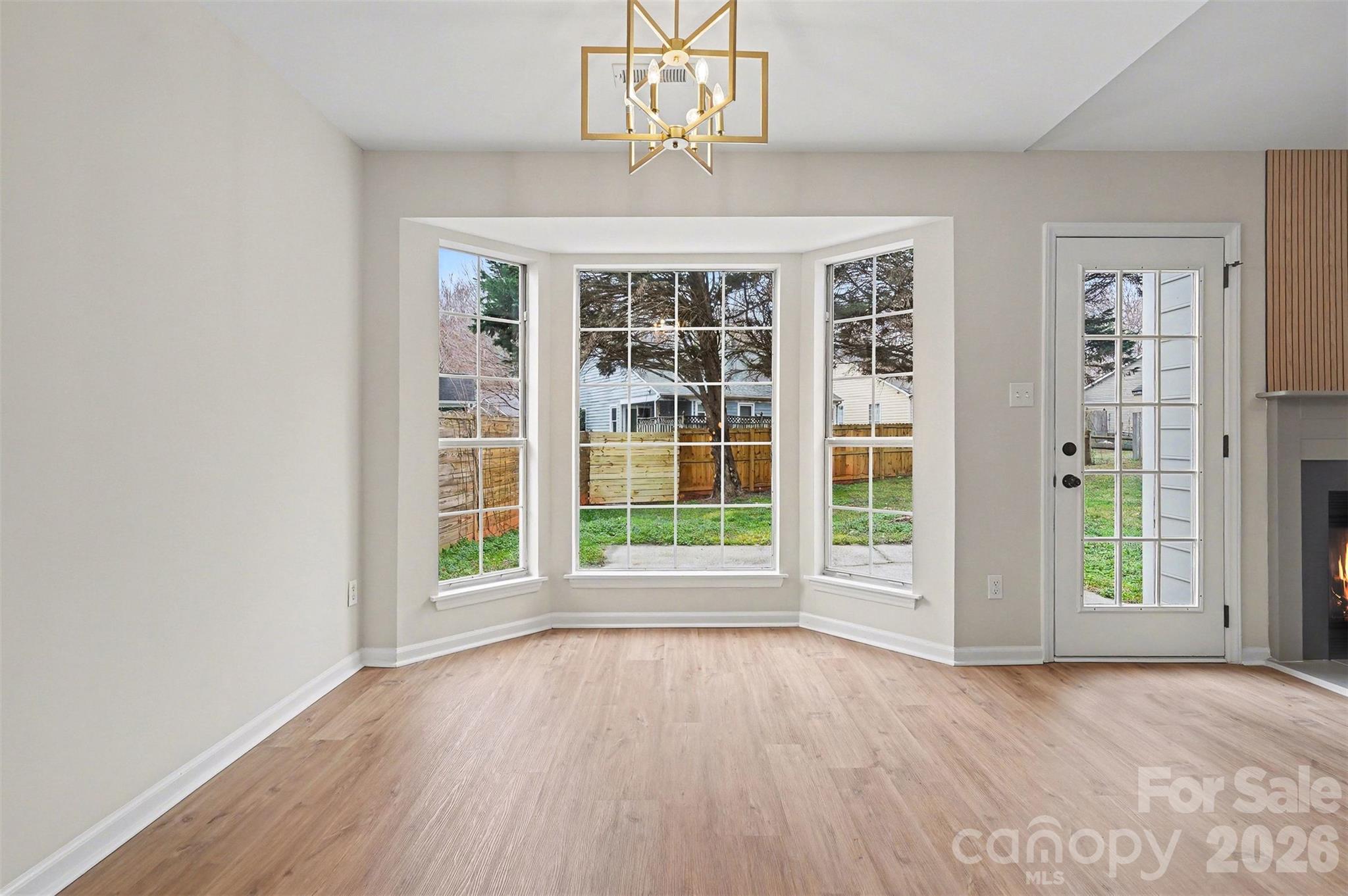 10327 Creswell Court