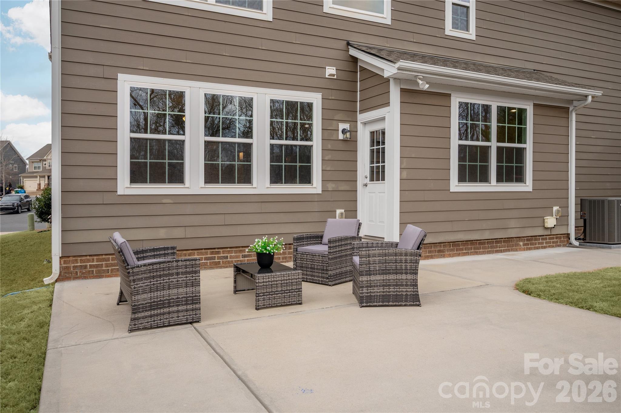 5031 Hamilton Mill Drive