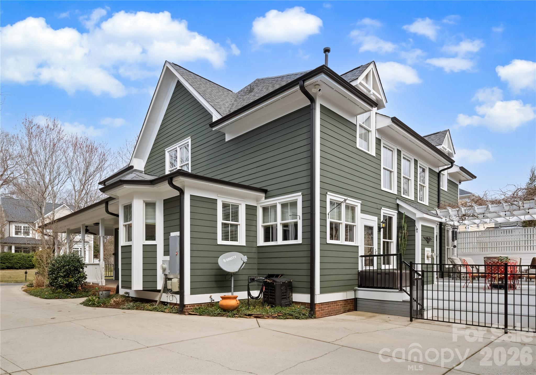 5022 Lady Fern Circle