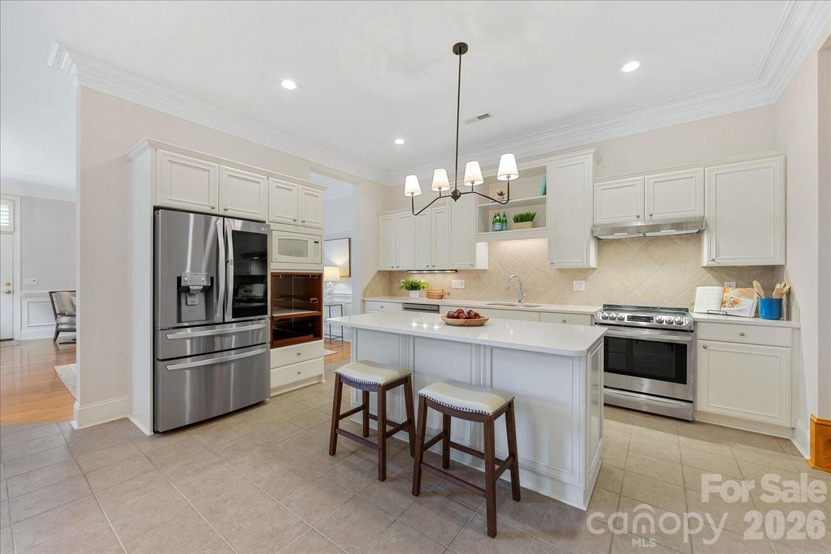 4431 Mottisfont Abbey Lane