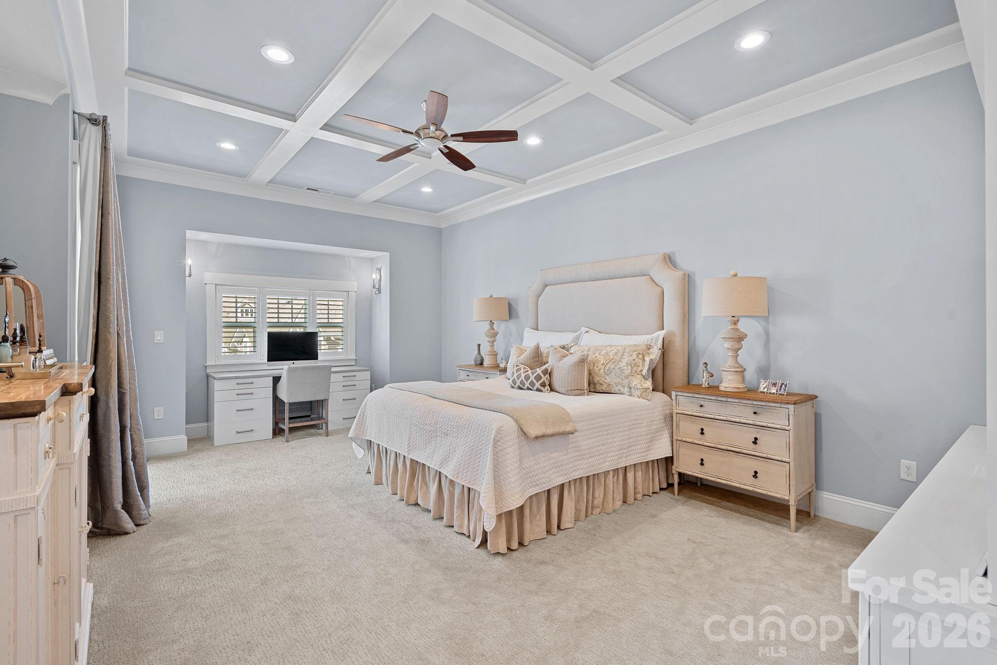 744 Amalfi Drive