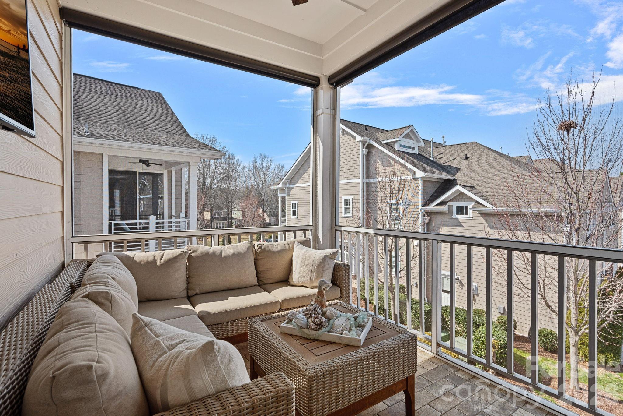 744 Amalfi Drive