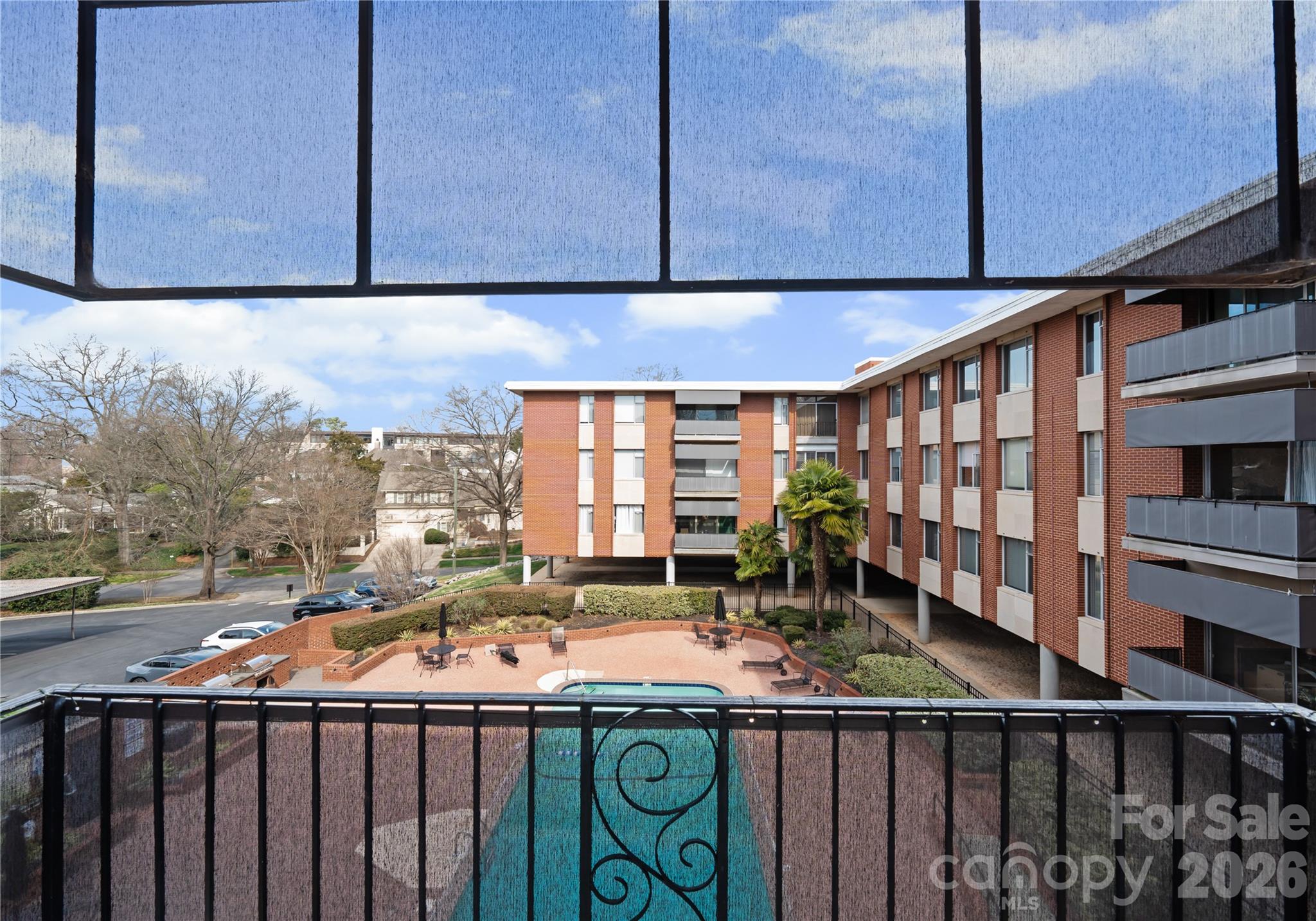 1300 Queens Road
