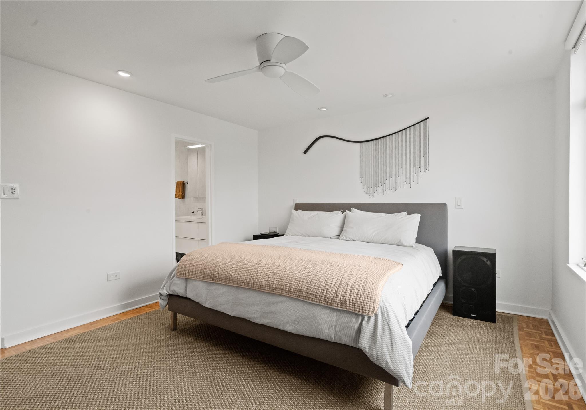 1300 Queens Road