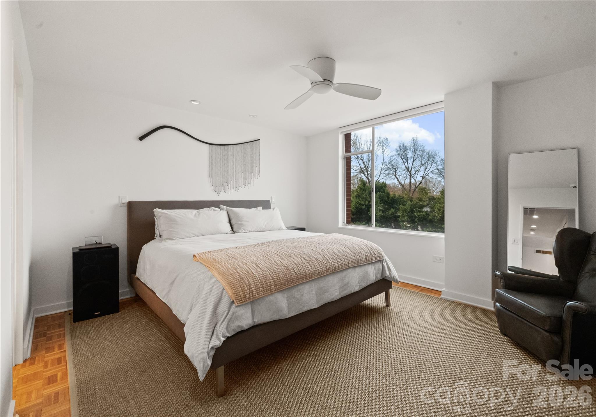 1300 Queens Road