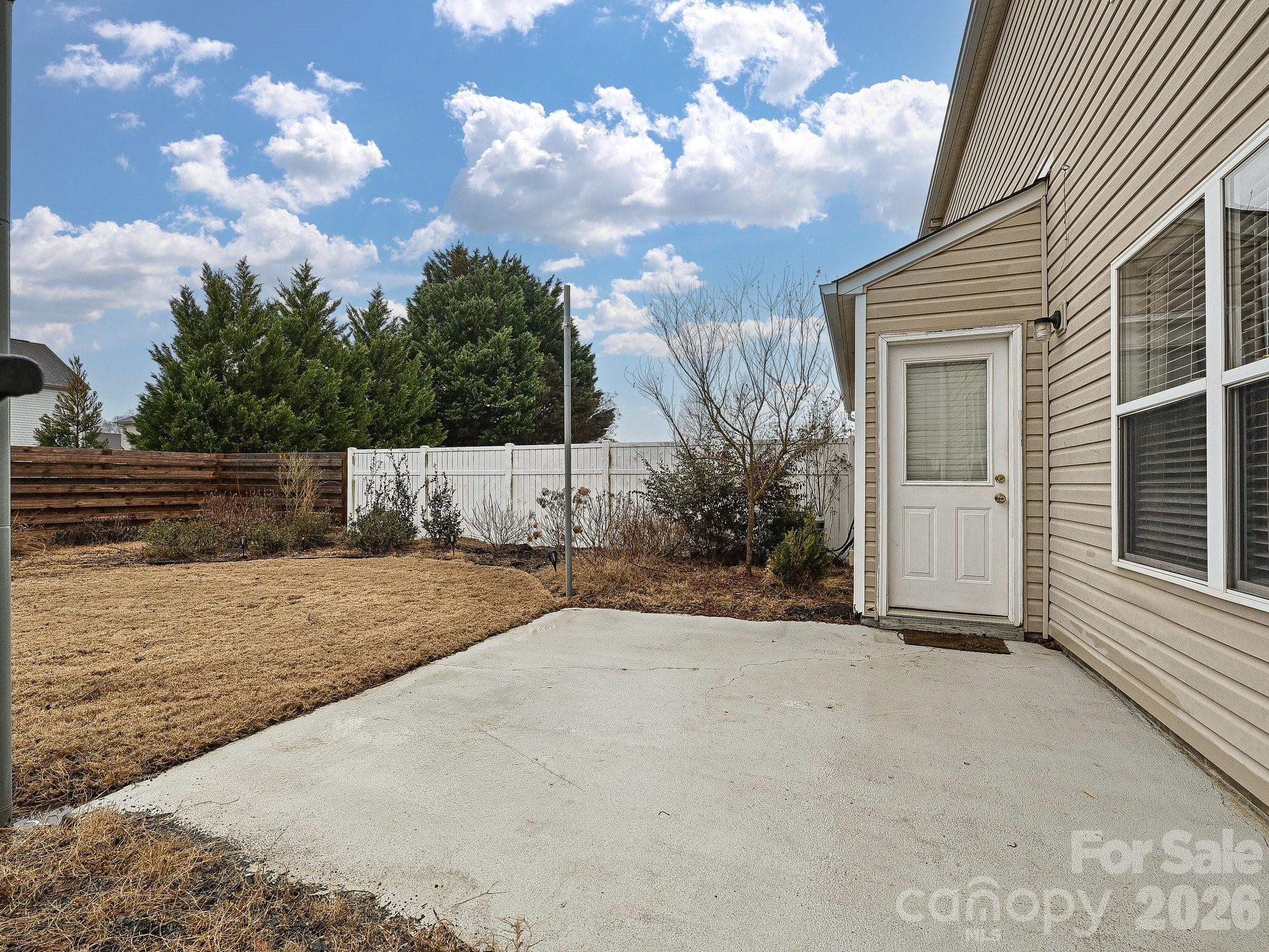 8712 Westhope Street