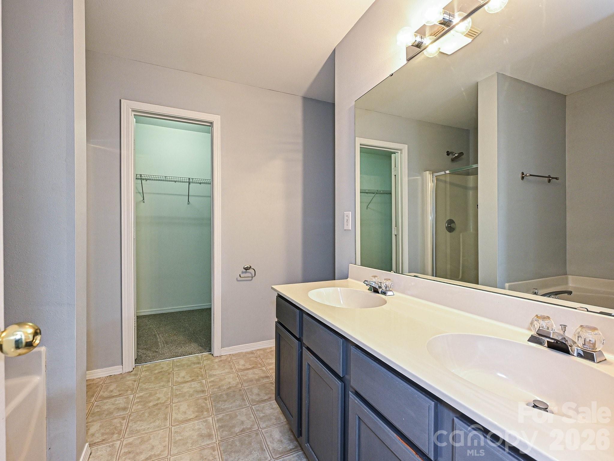 8712 Westhope Street