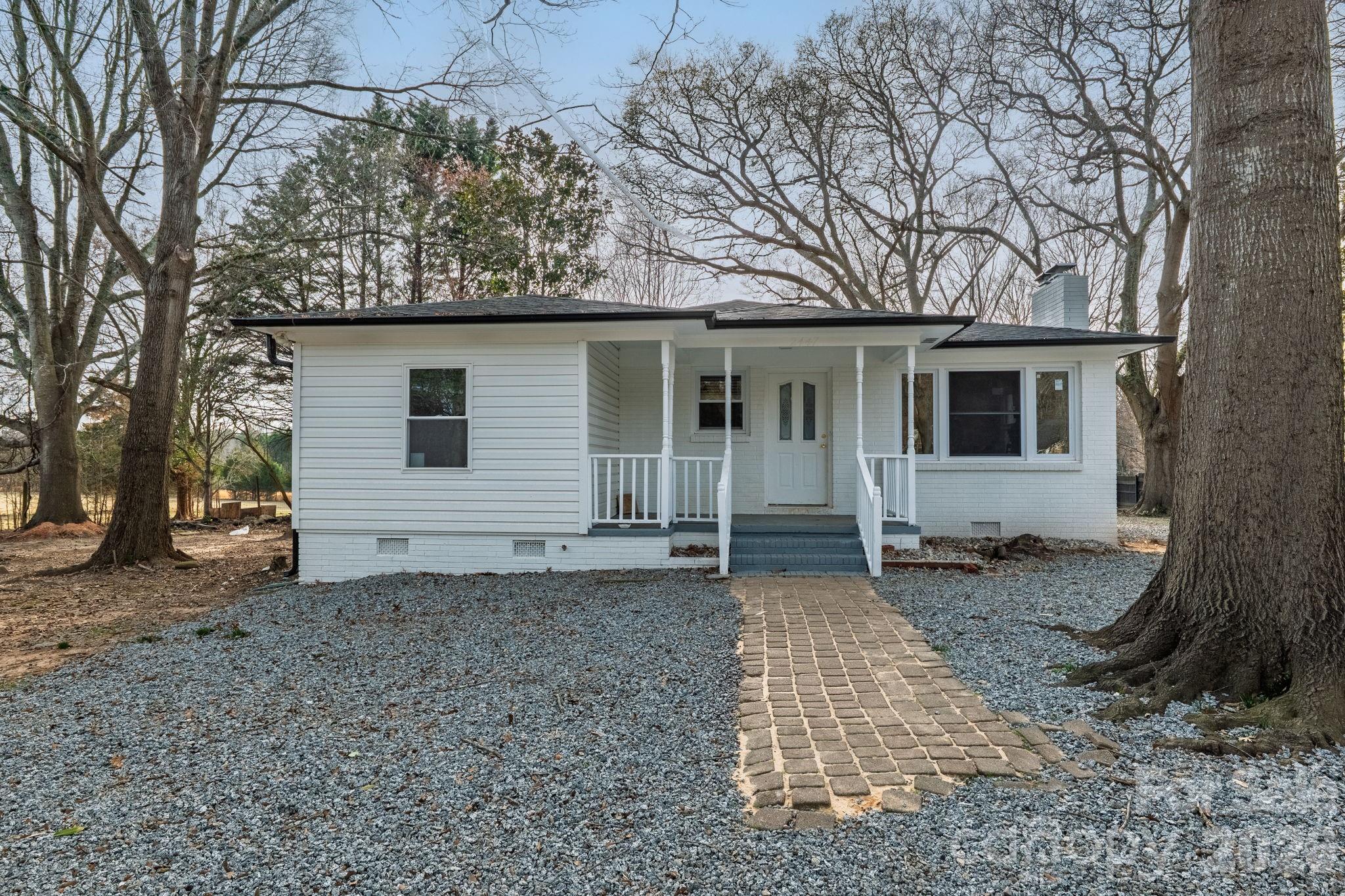 2447 Old NC 27 Highway Unit: 10