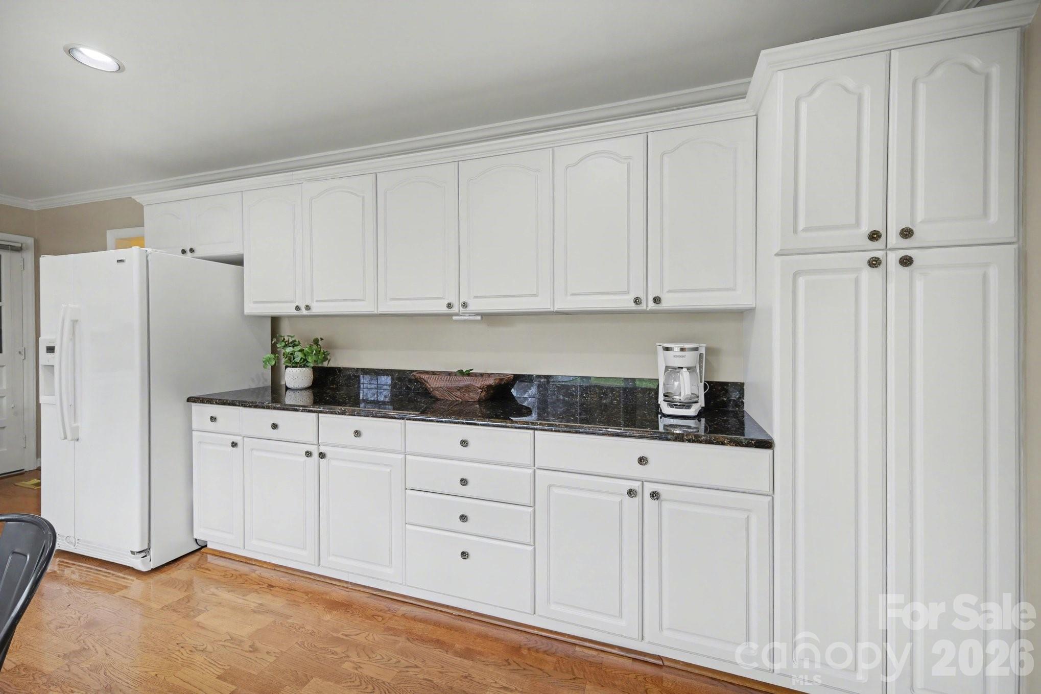 12900 Ruthhaven Drive