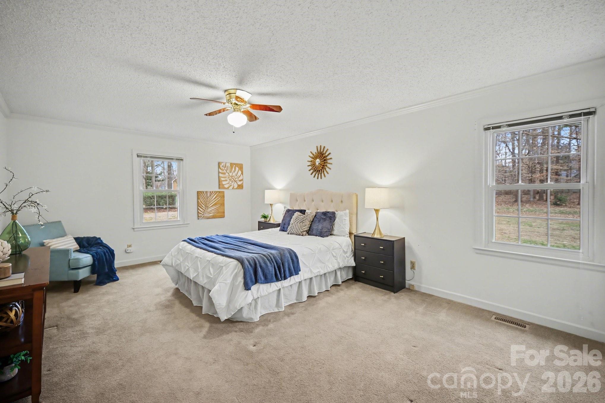 12900 Ruthhaven Drive