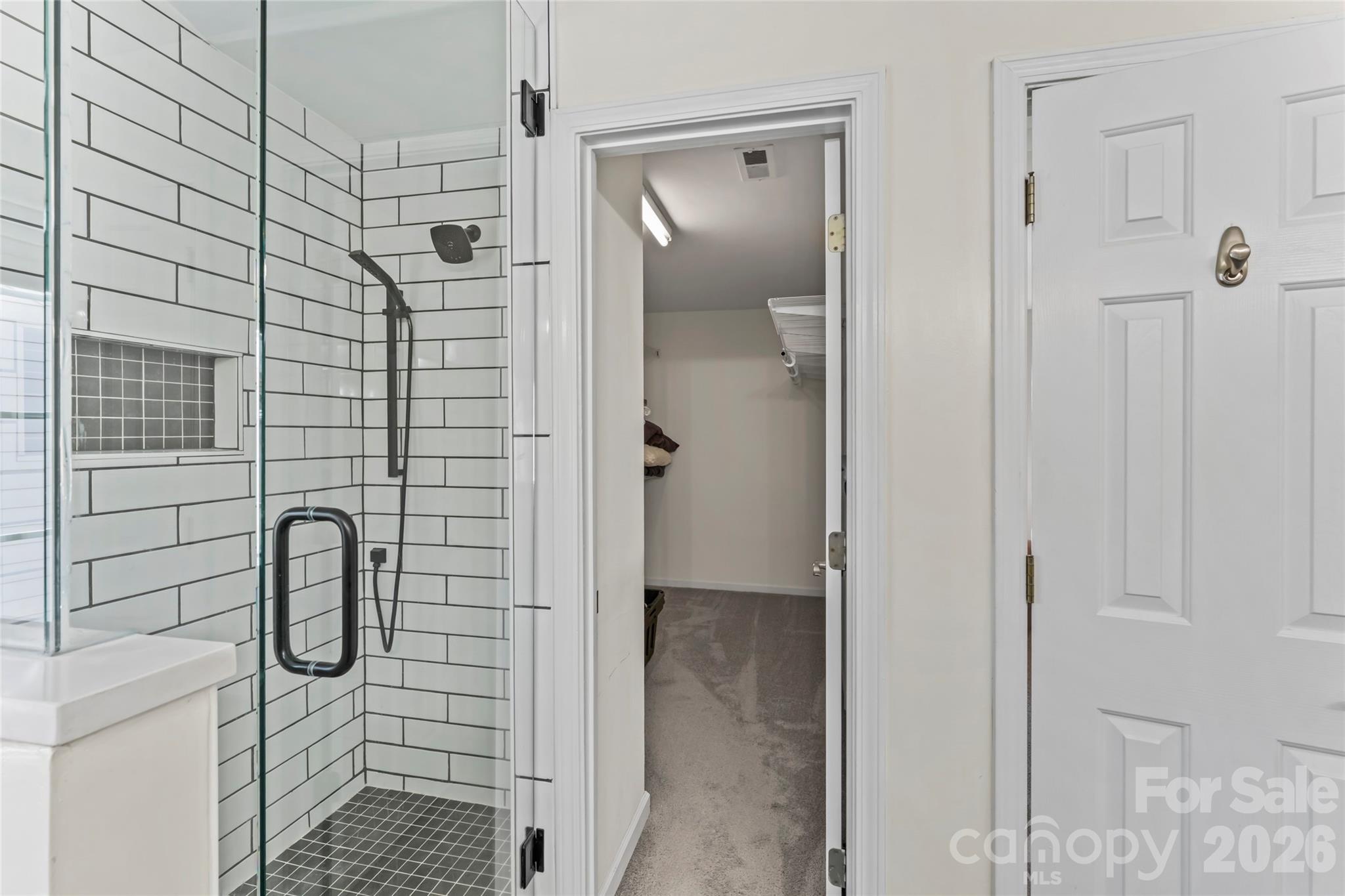 112 S Audubon Avenue