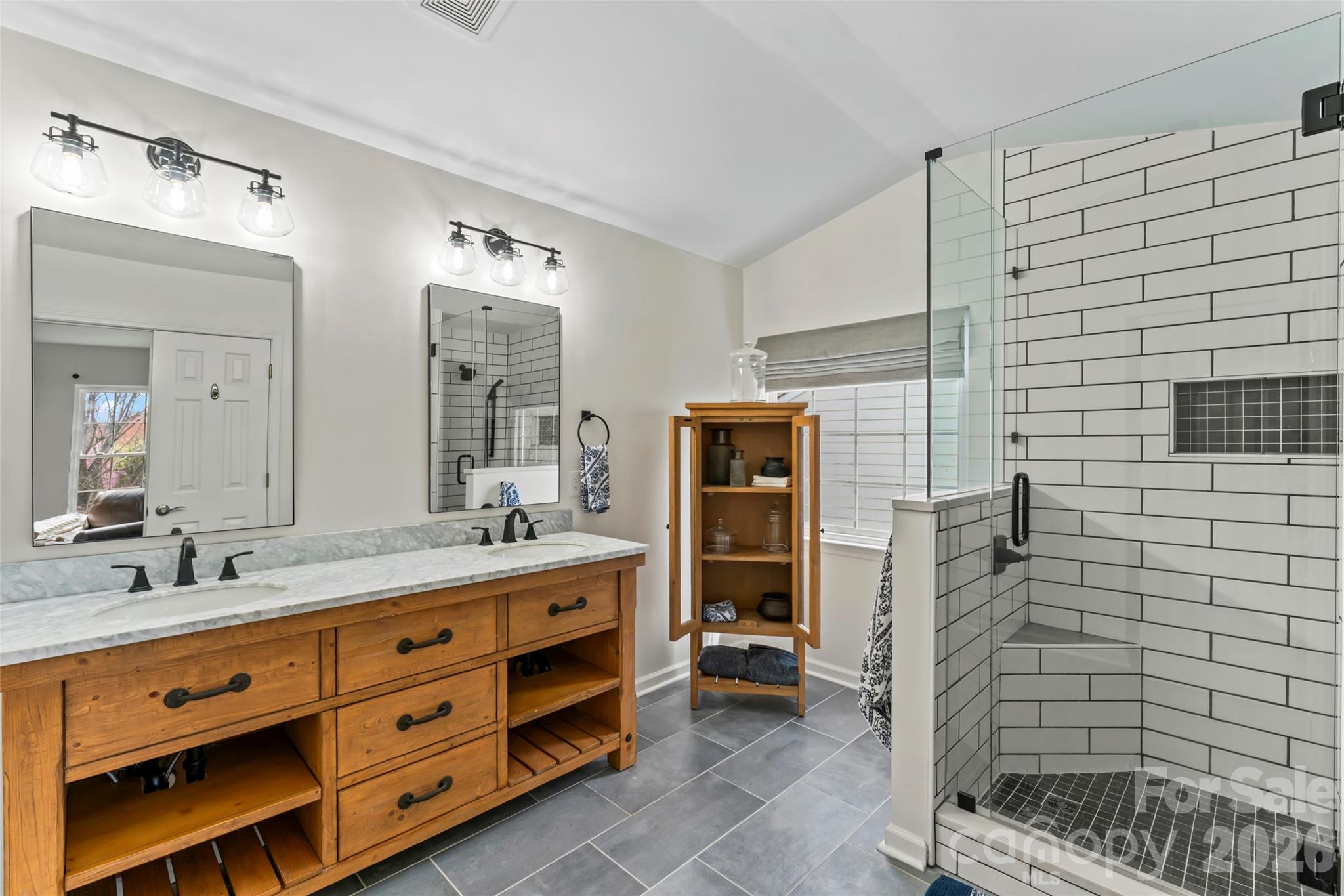 112 S Audubon Avenue