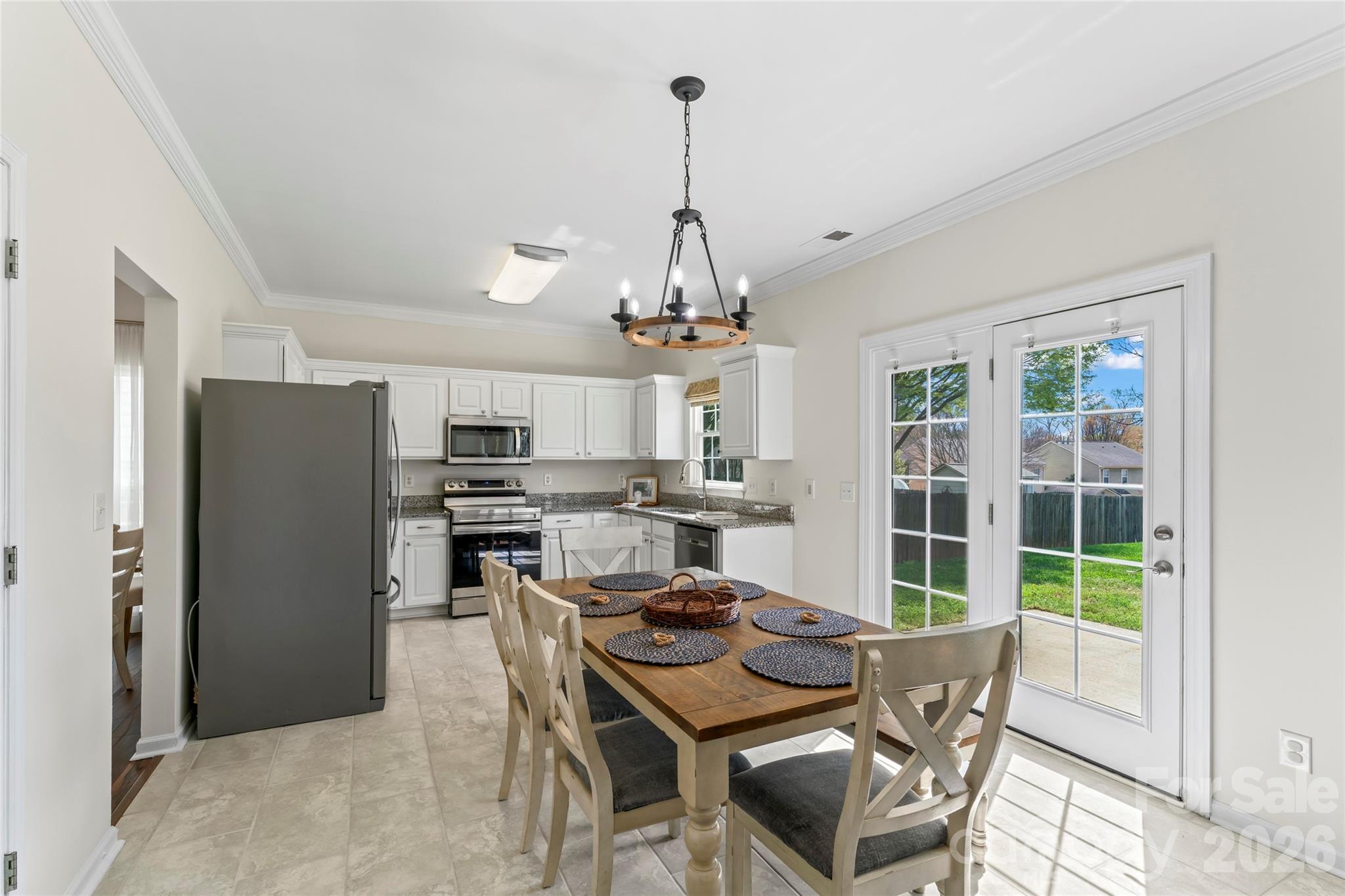 112 S Audubon Avenue