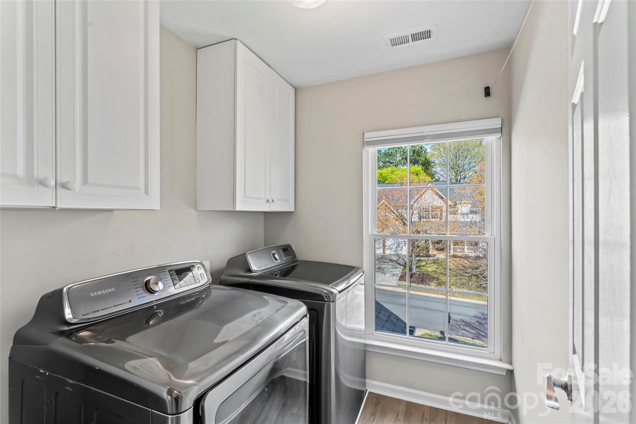 112 S Audubon Avenue