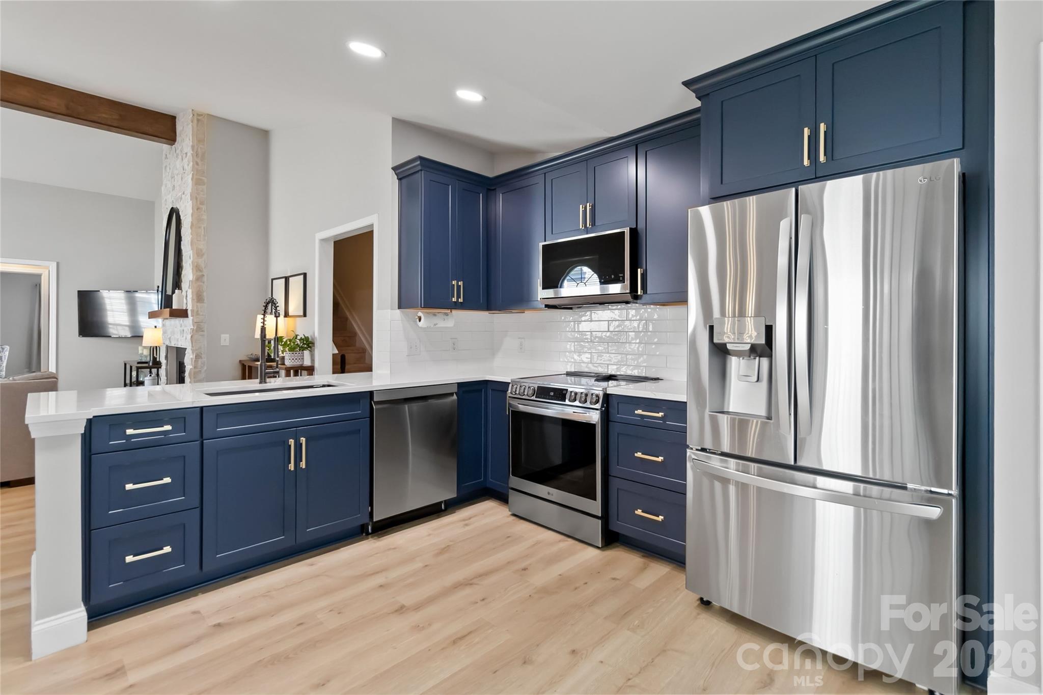 9708 Kestral Ridge Drive