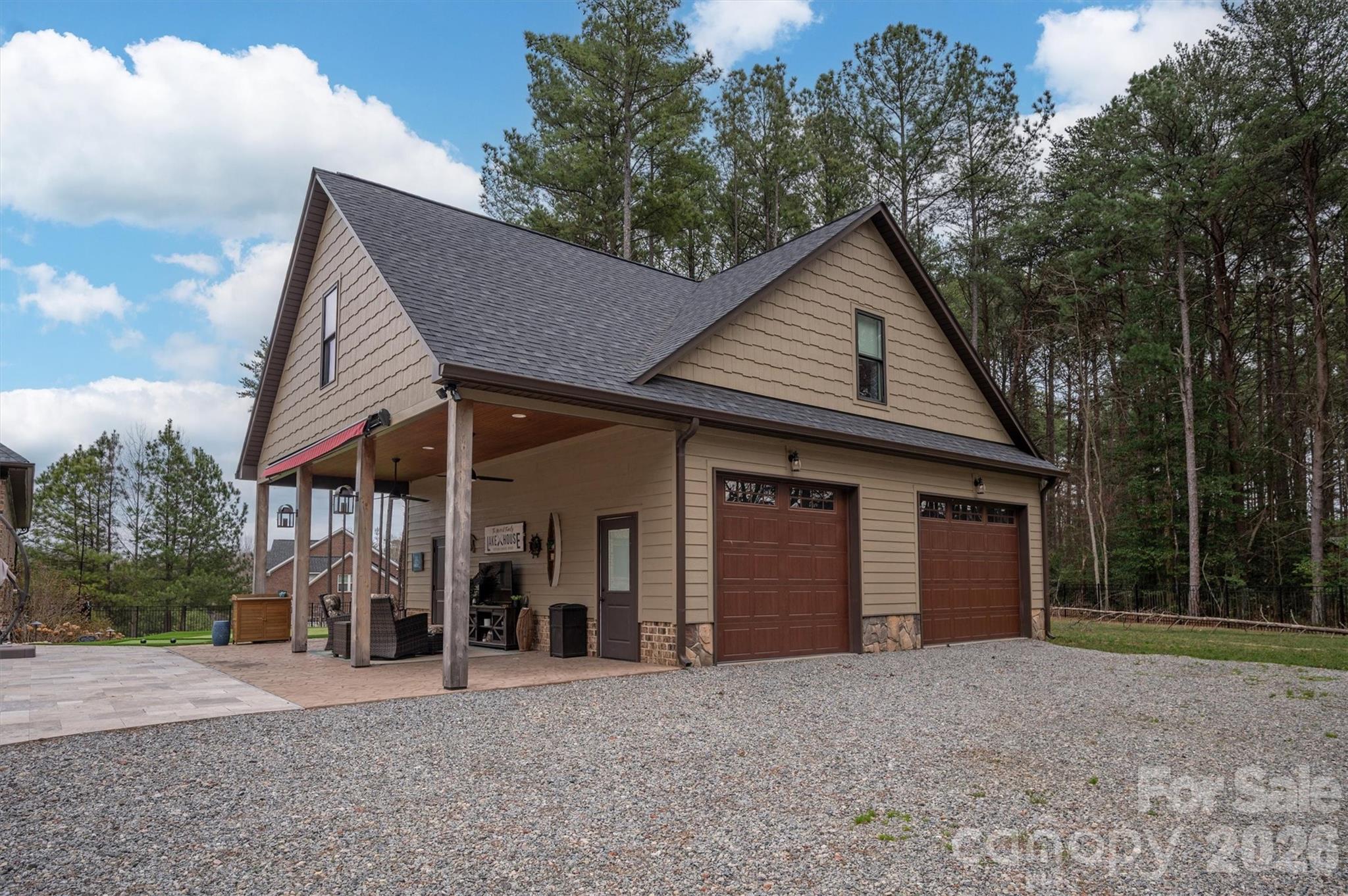 7946 Norman Pointe Drive