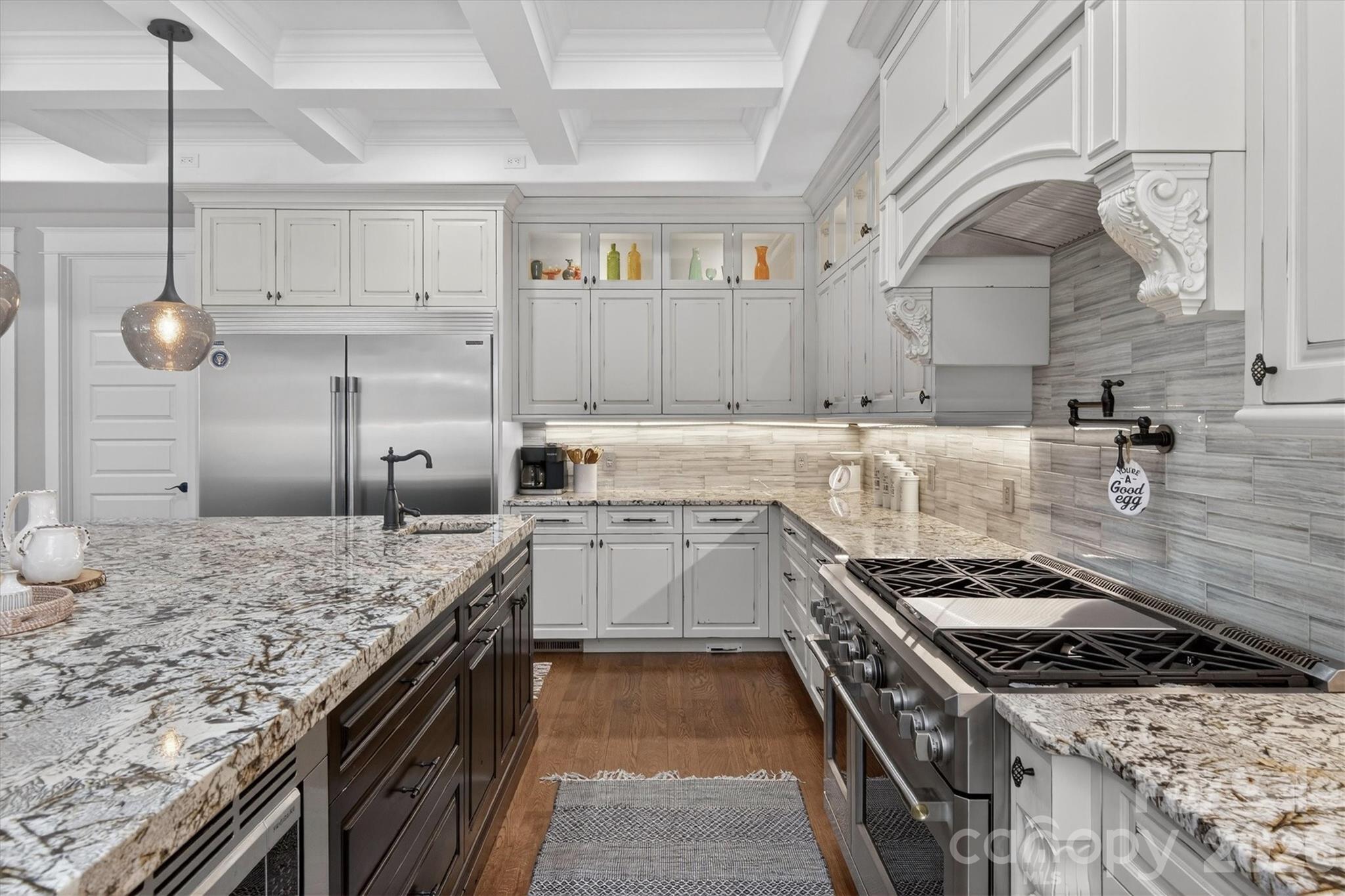 7946 Norman Pointe Drive