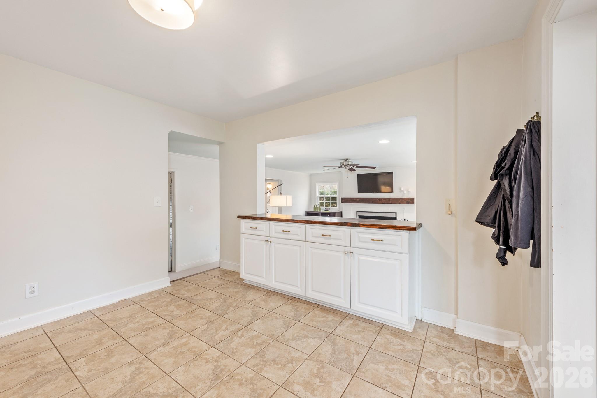 6929 Knightswood Drive