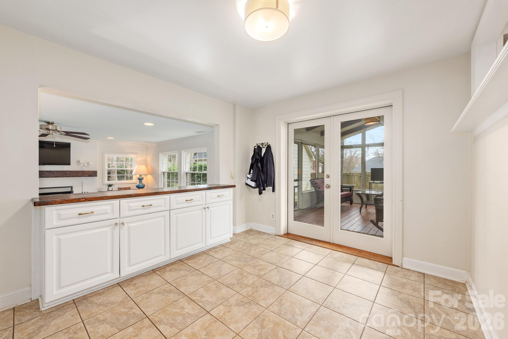 6929 Knightswood Drive