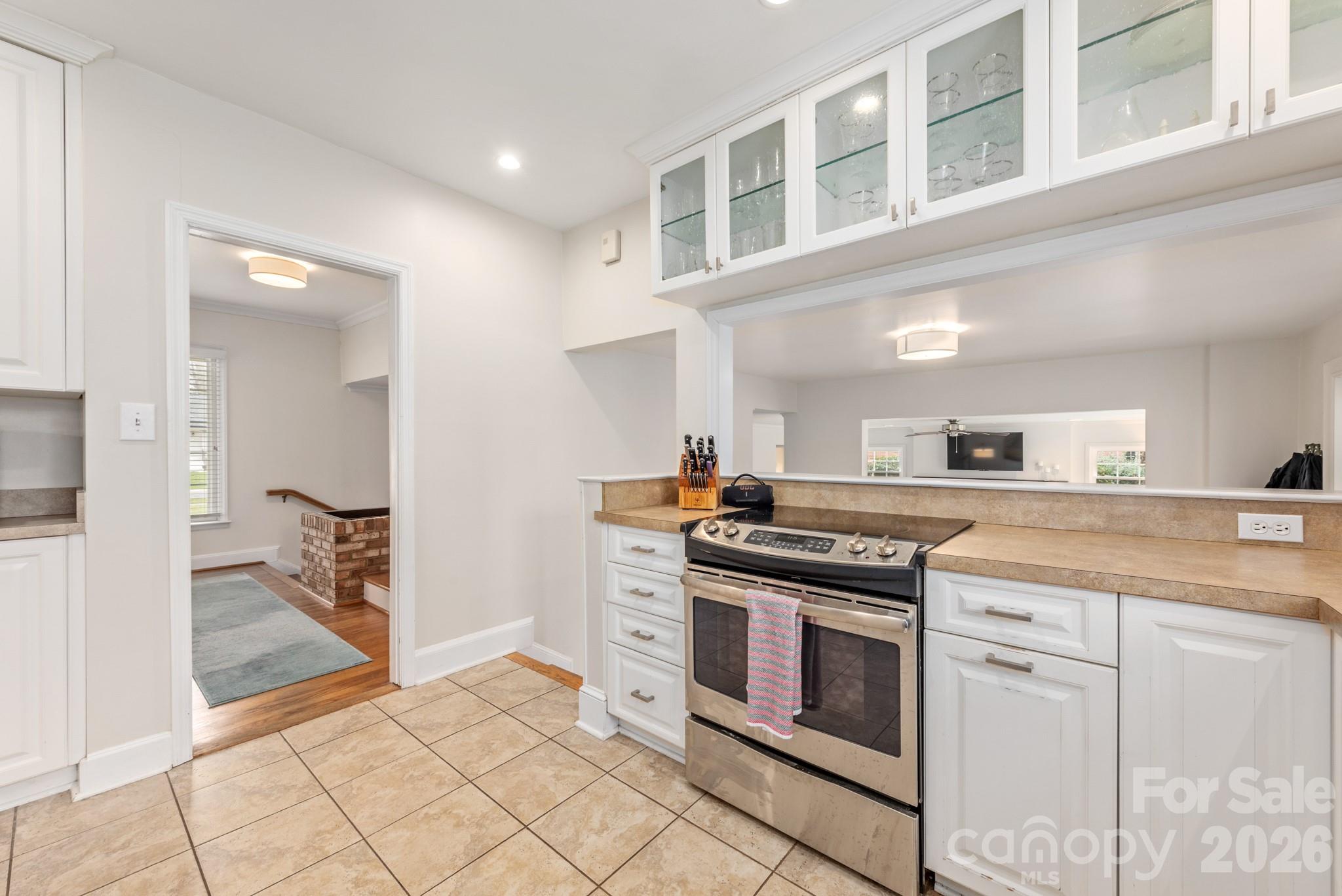 6929 Knightswood Drive