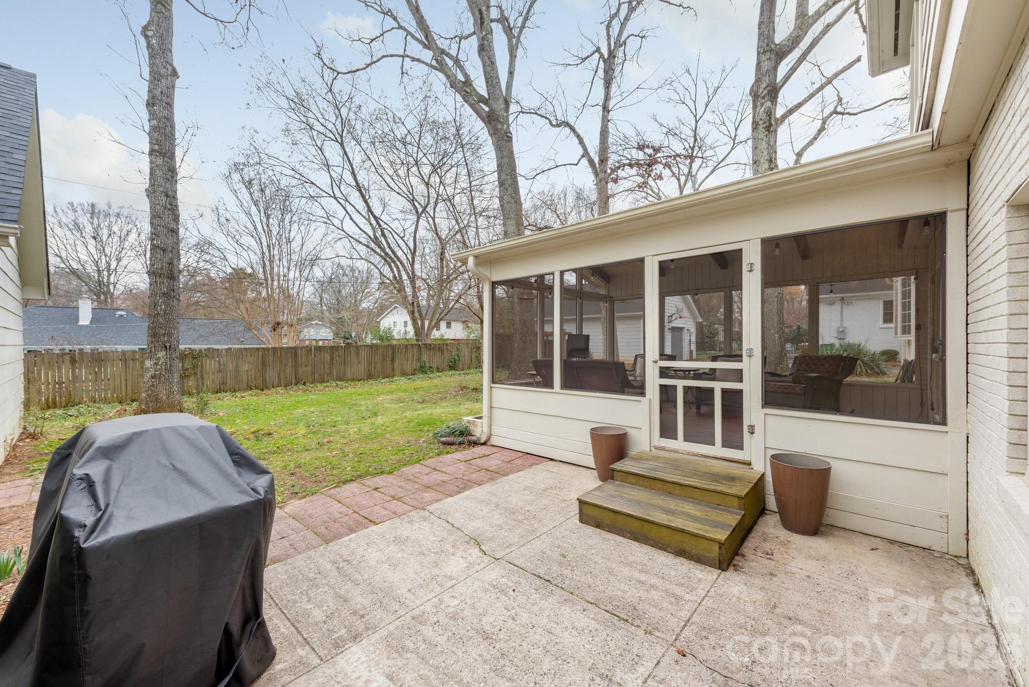 6929 Knightswood Drive