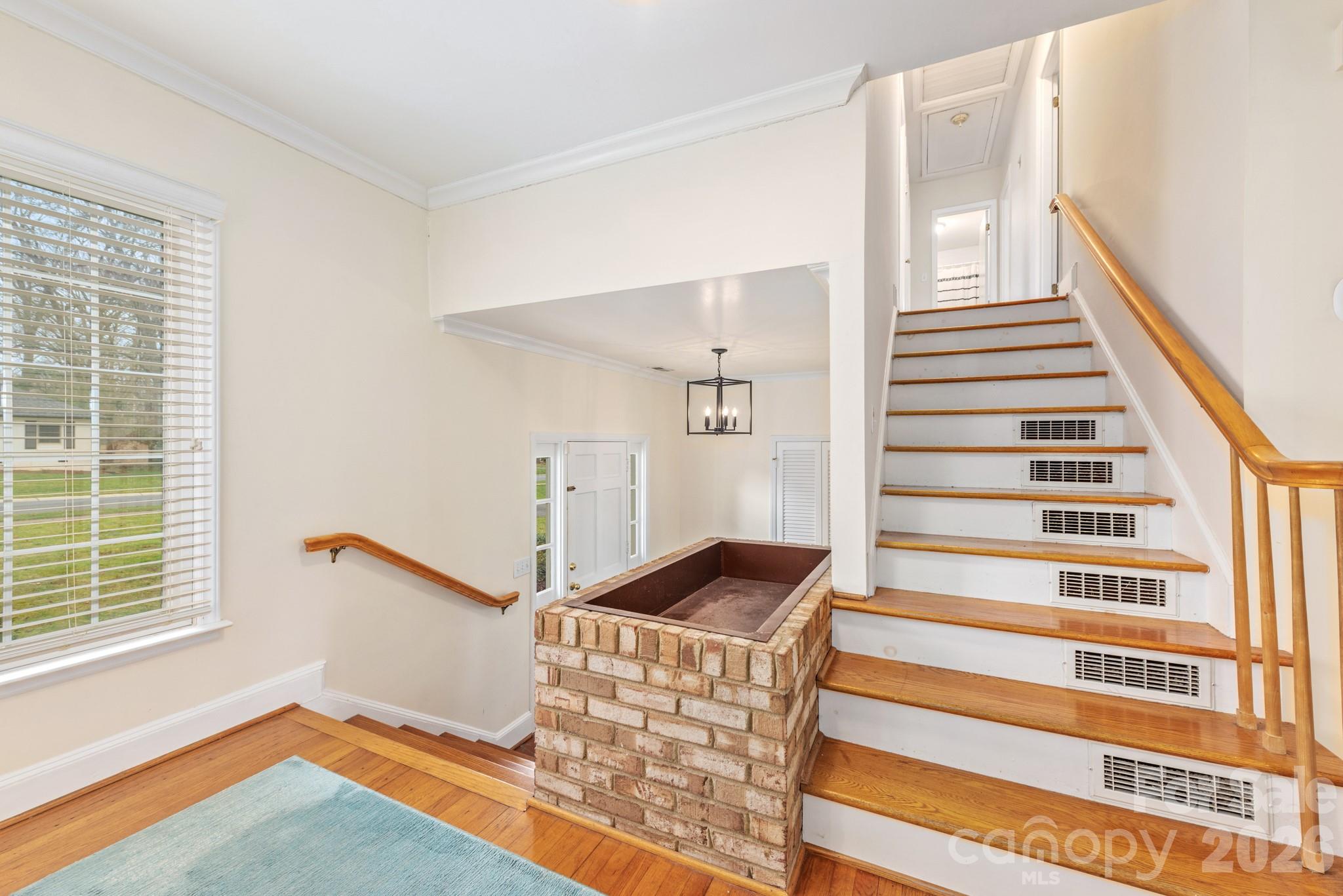 6929 Knightswood Drive