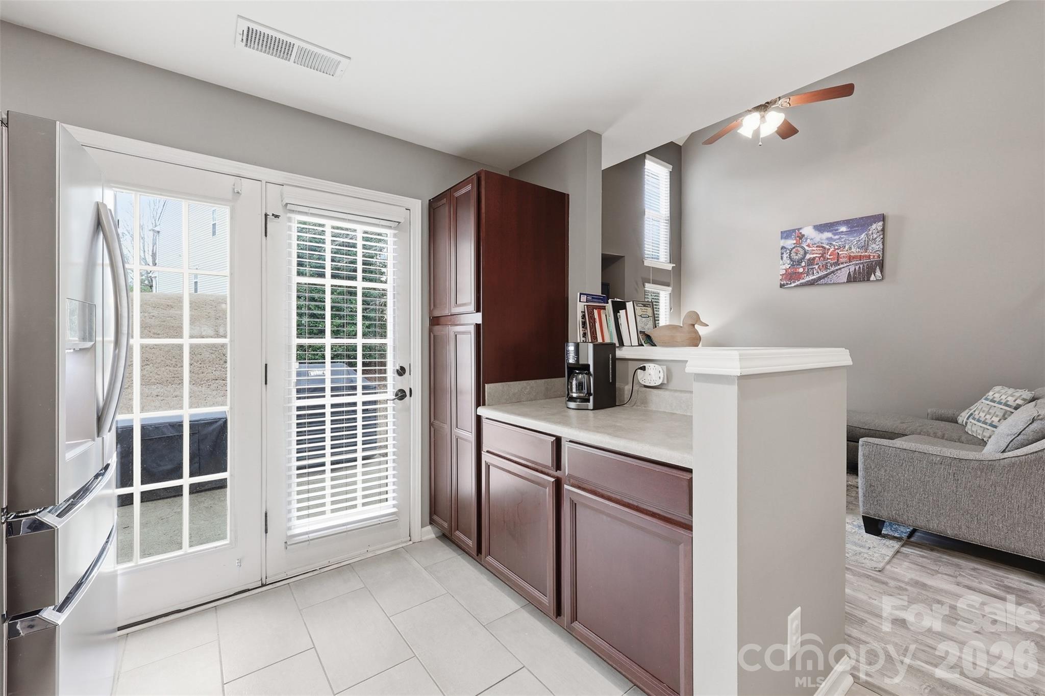 3096 Des Prez Avenue