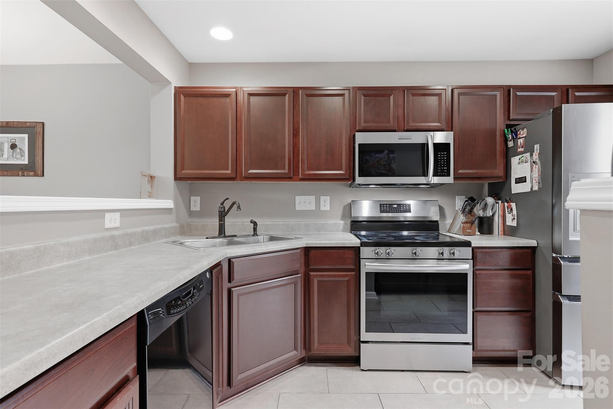 3096 Des Prez Avenue