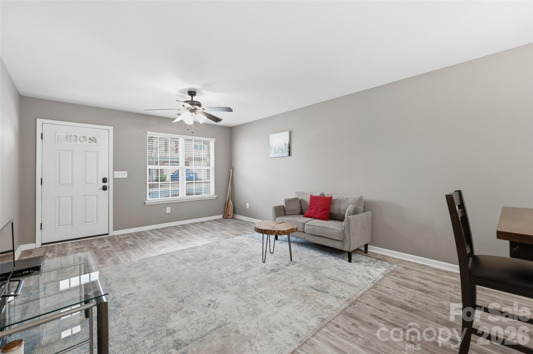 3096 Des Prez Avenue