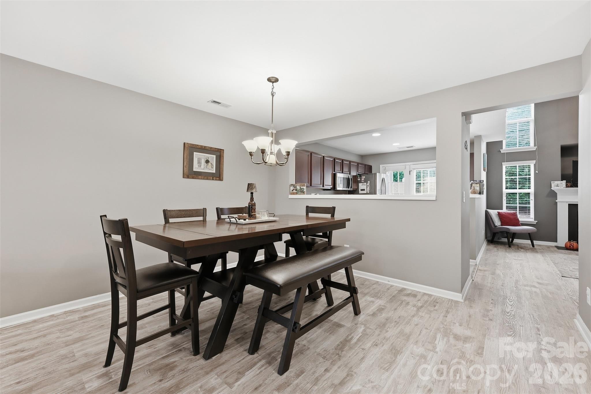 3096 Des Prez Avenue