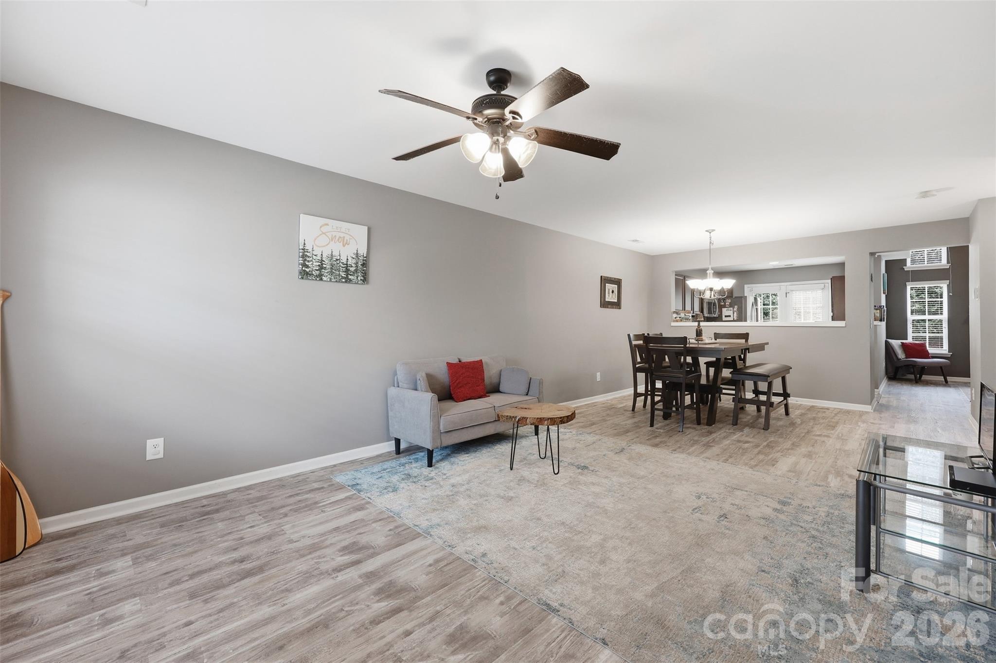 3096 Des Prez Avenue