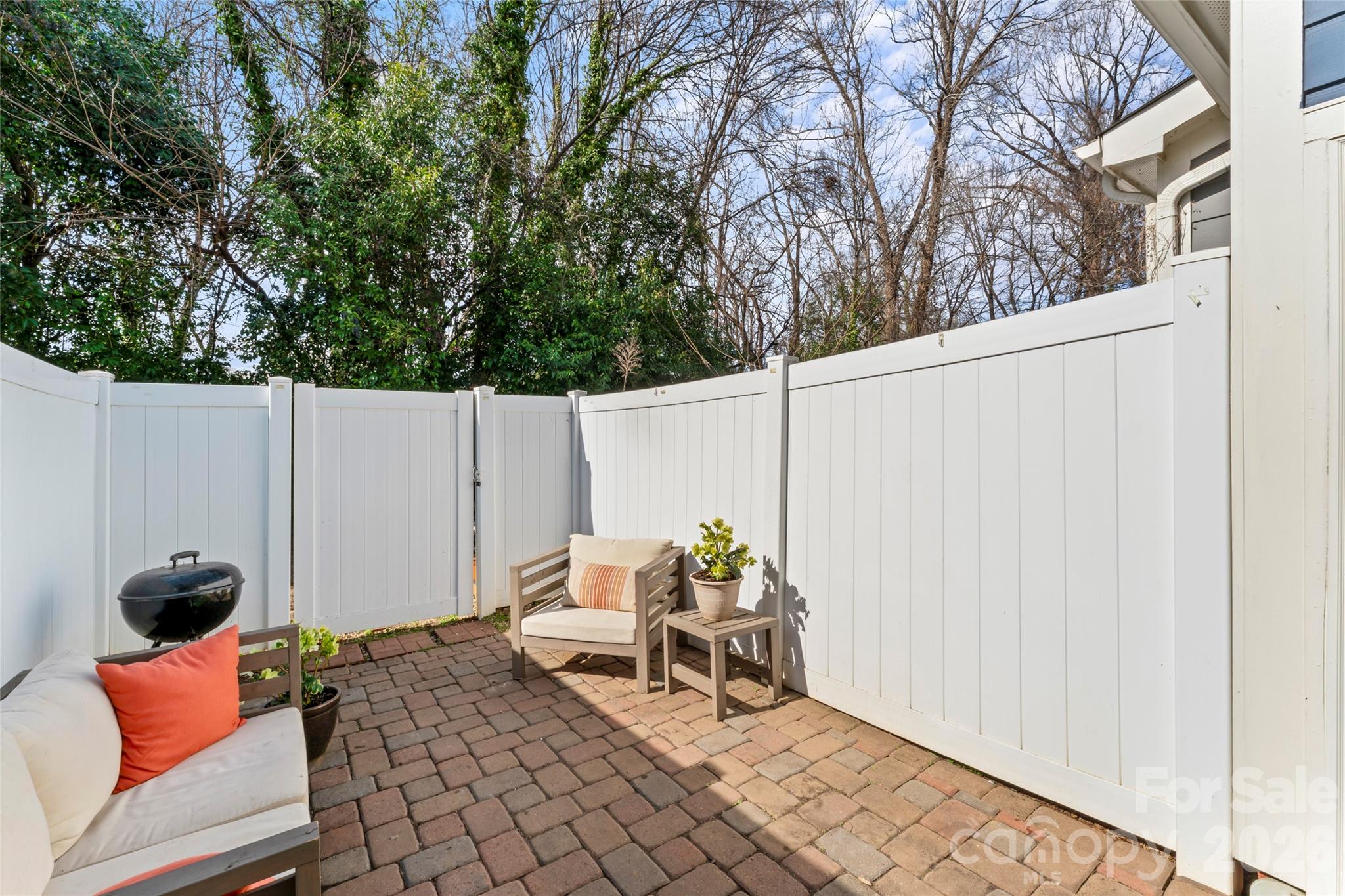 343 Hurston Circle