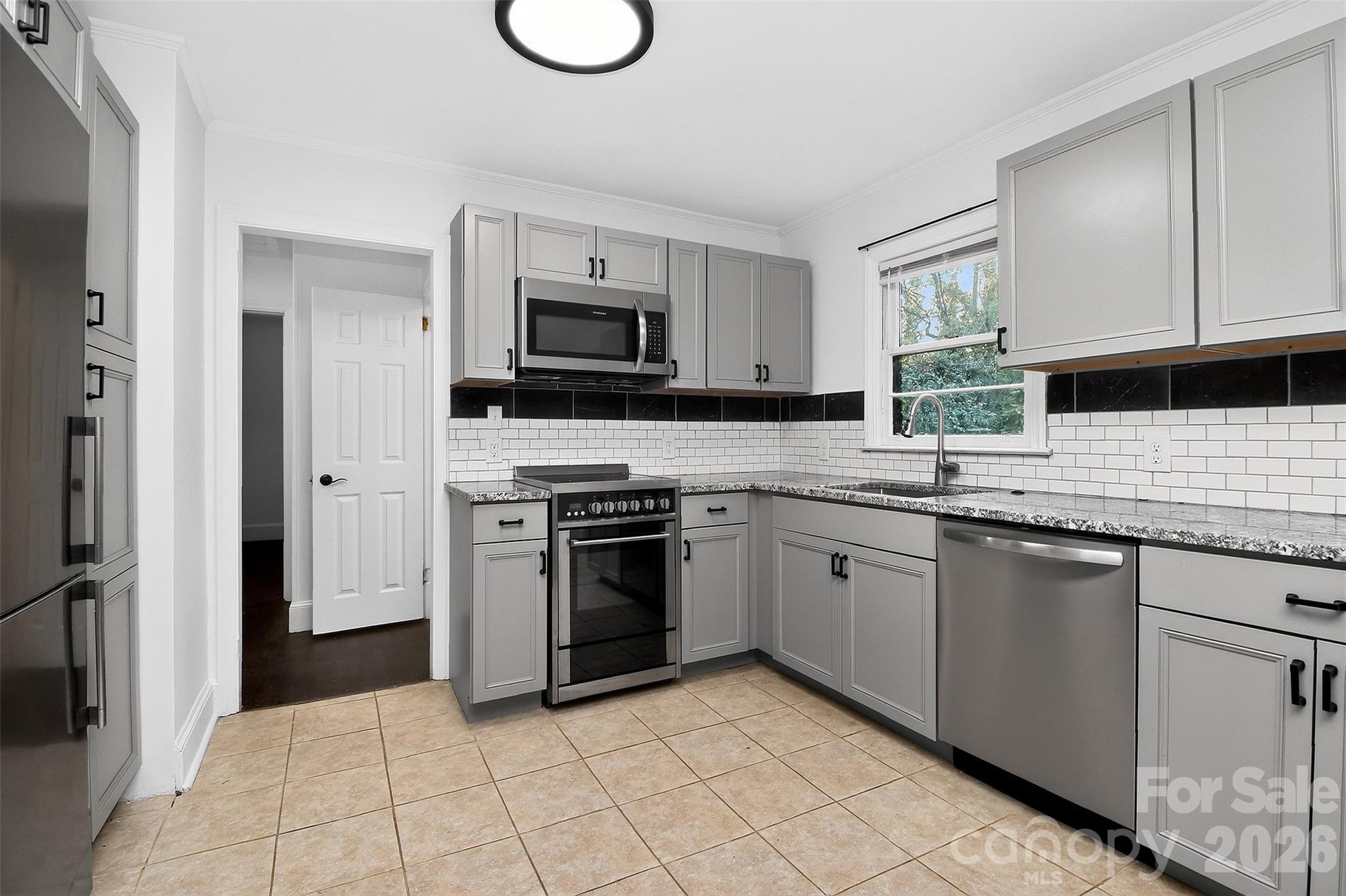 2642 Rachel Street