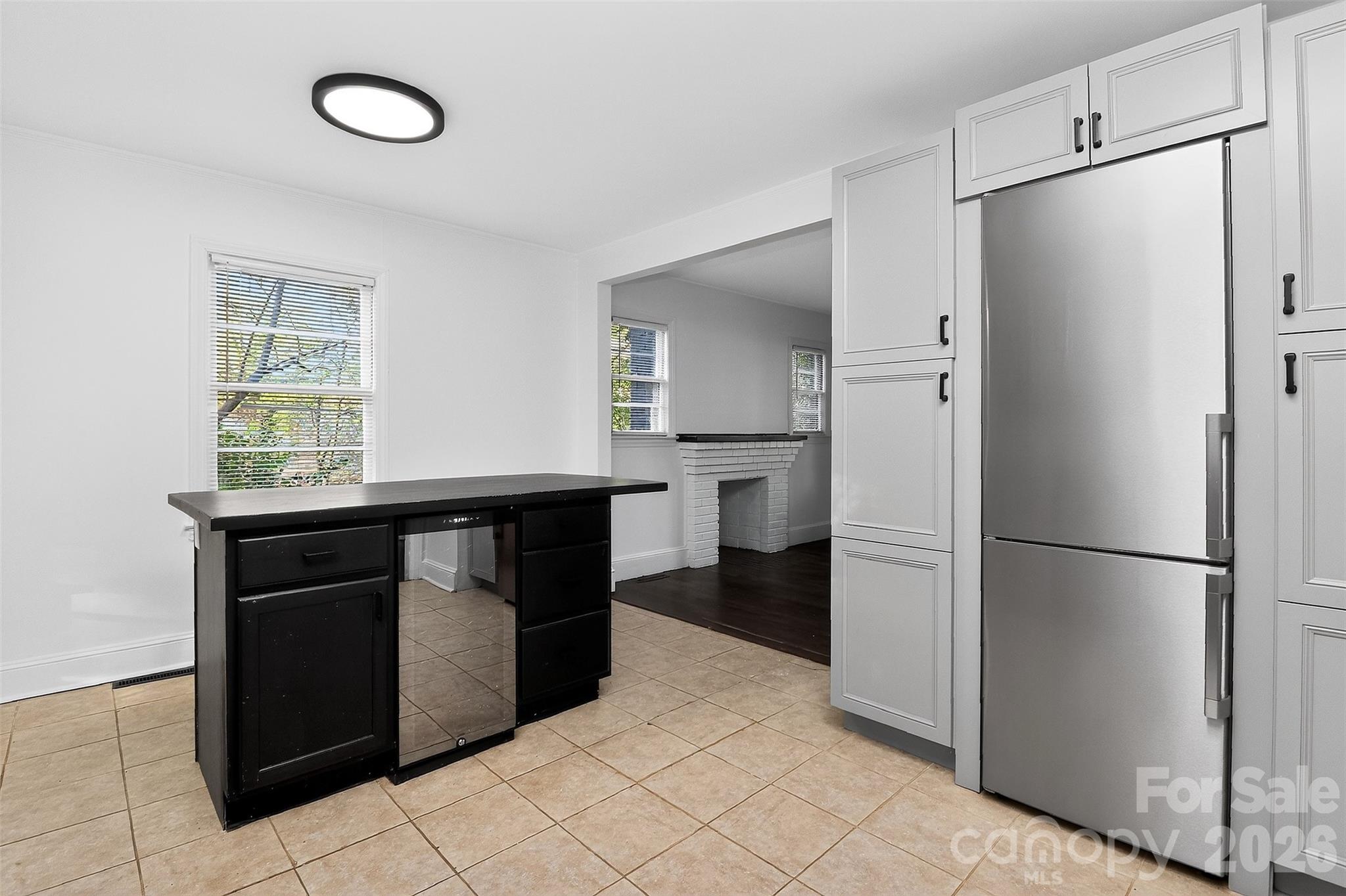 2642 Rachel Street