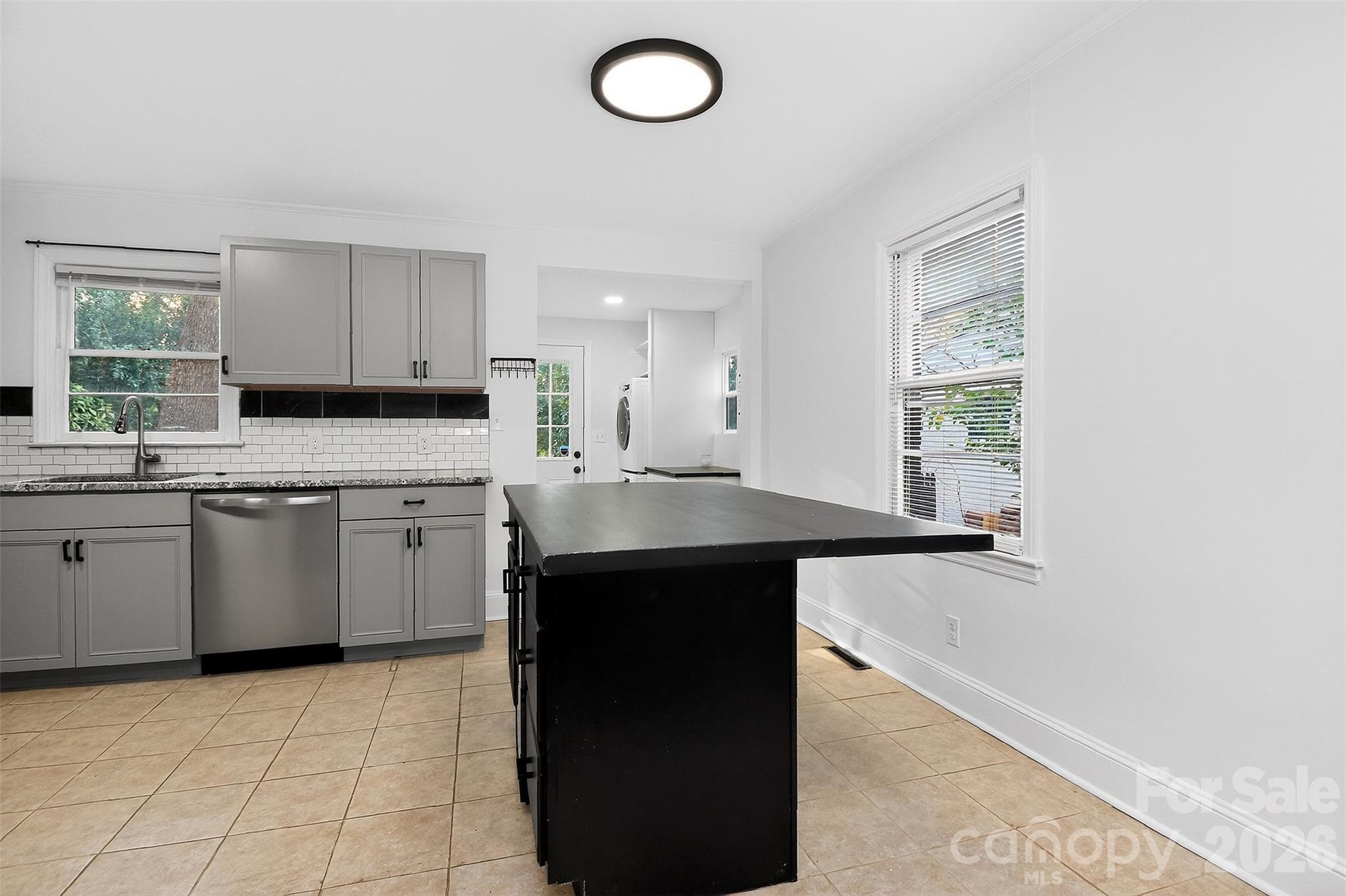2642 Rachel Street