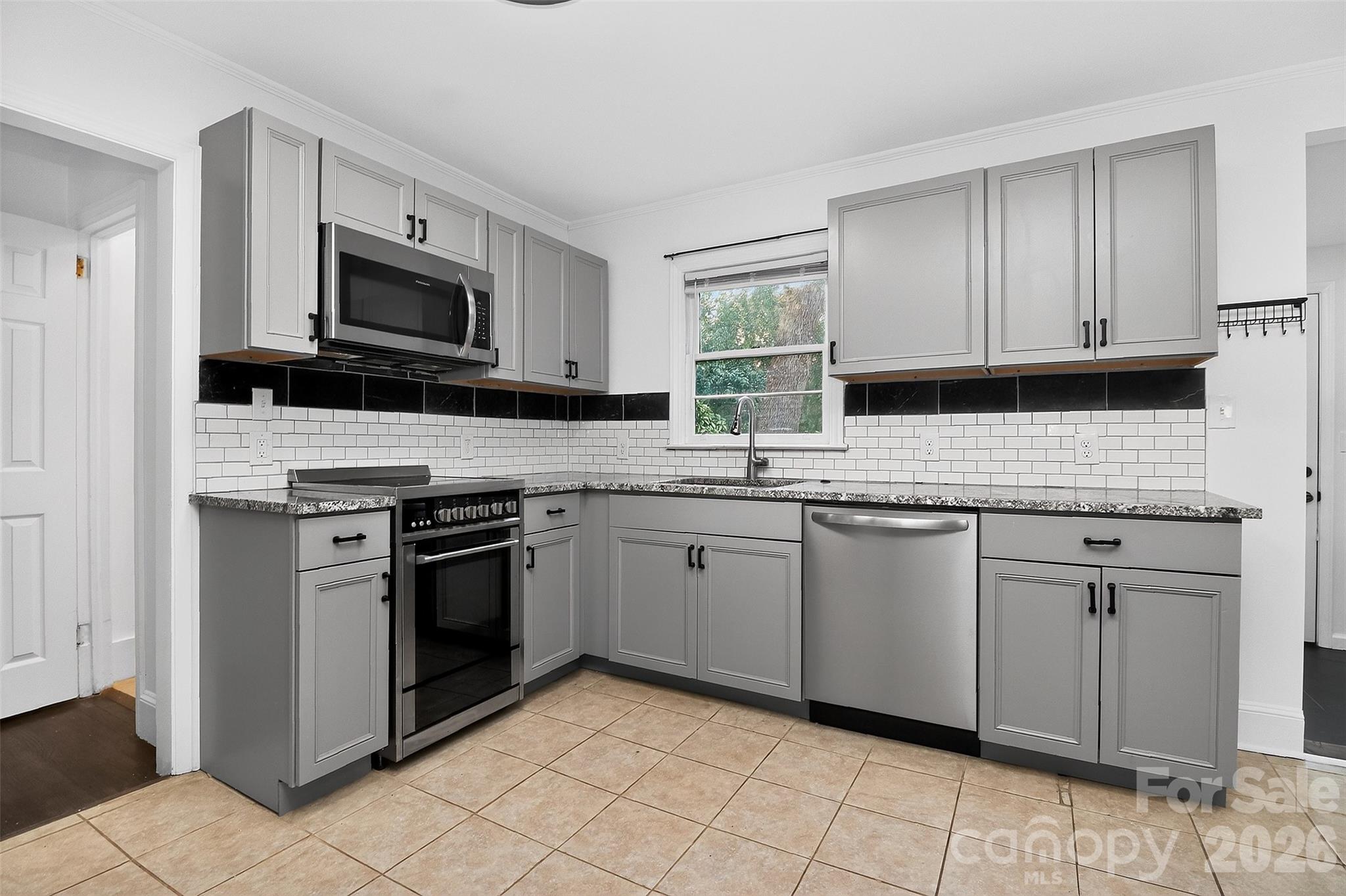 2642 Rachel Street