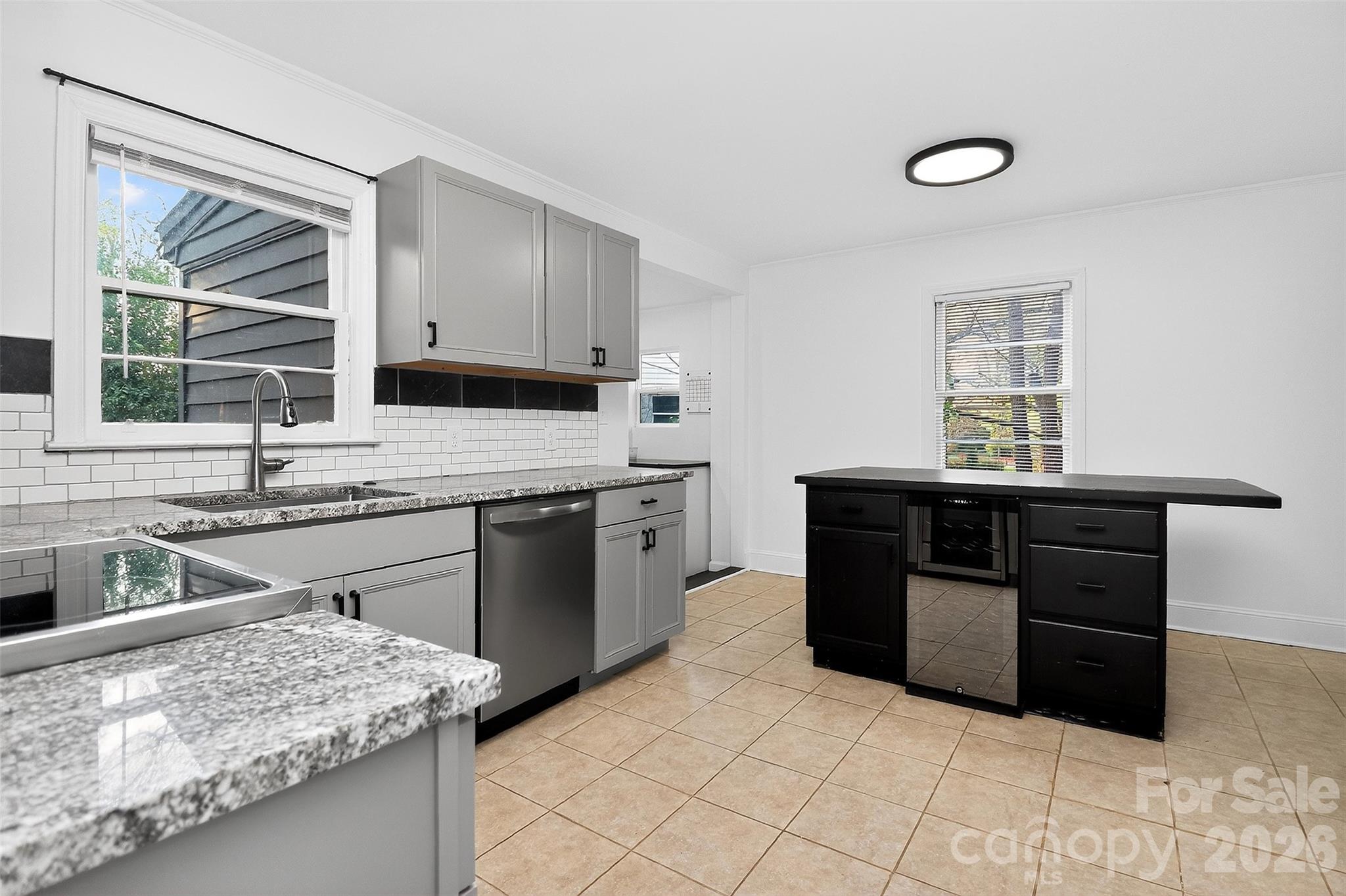 2642 Rachel Street