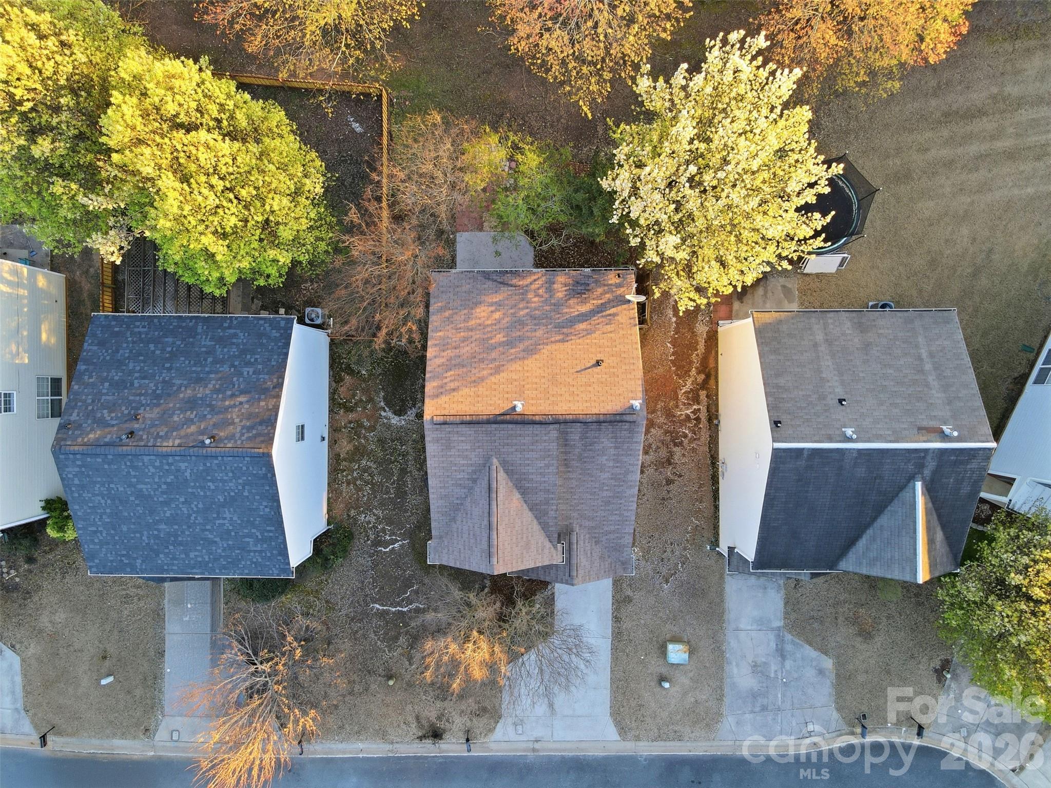 2443 Normancrest Court