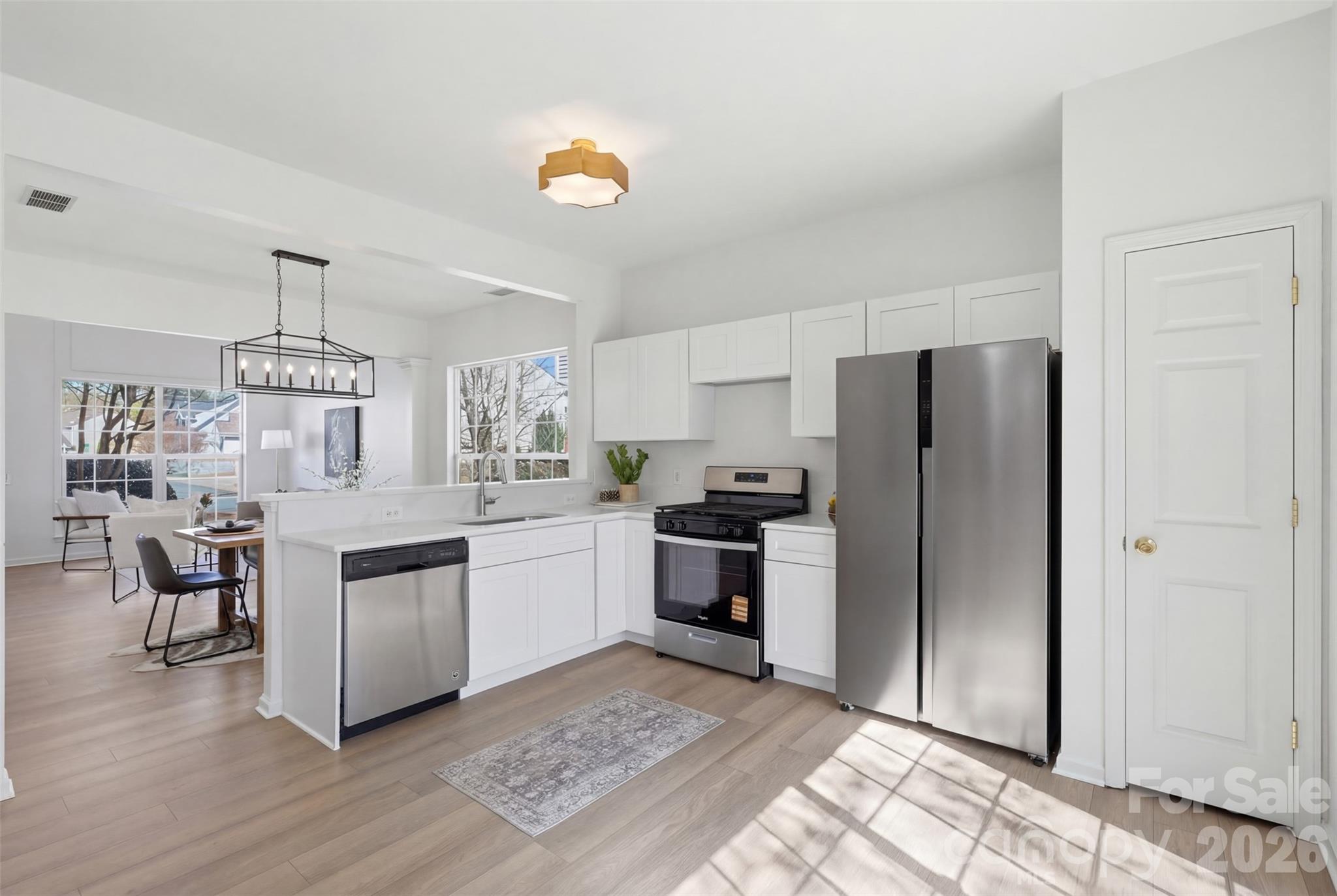 2443 Normancrest Court